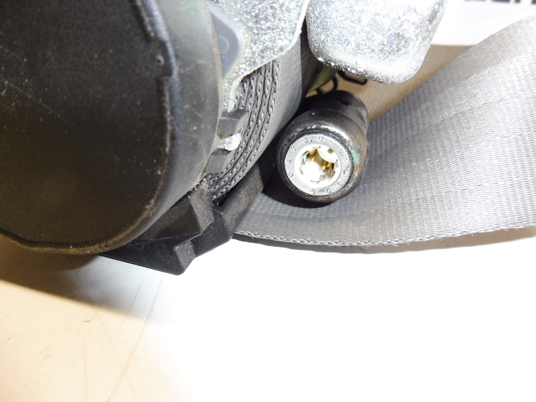 Cinto dianteiro direito Citroën Xsara Picasso 96314386GW 8973LJ