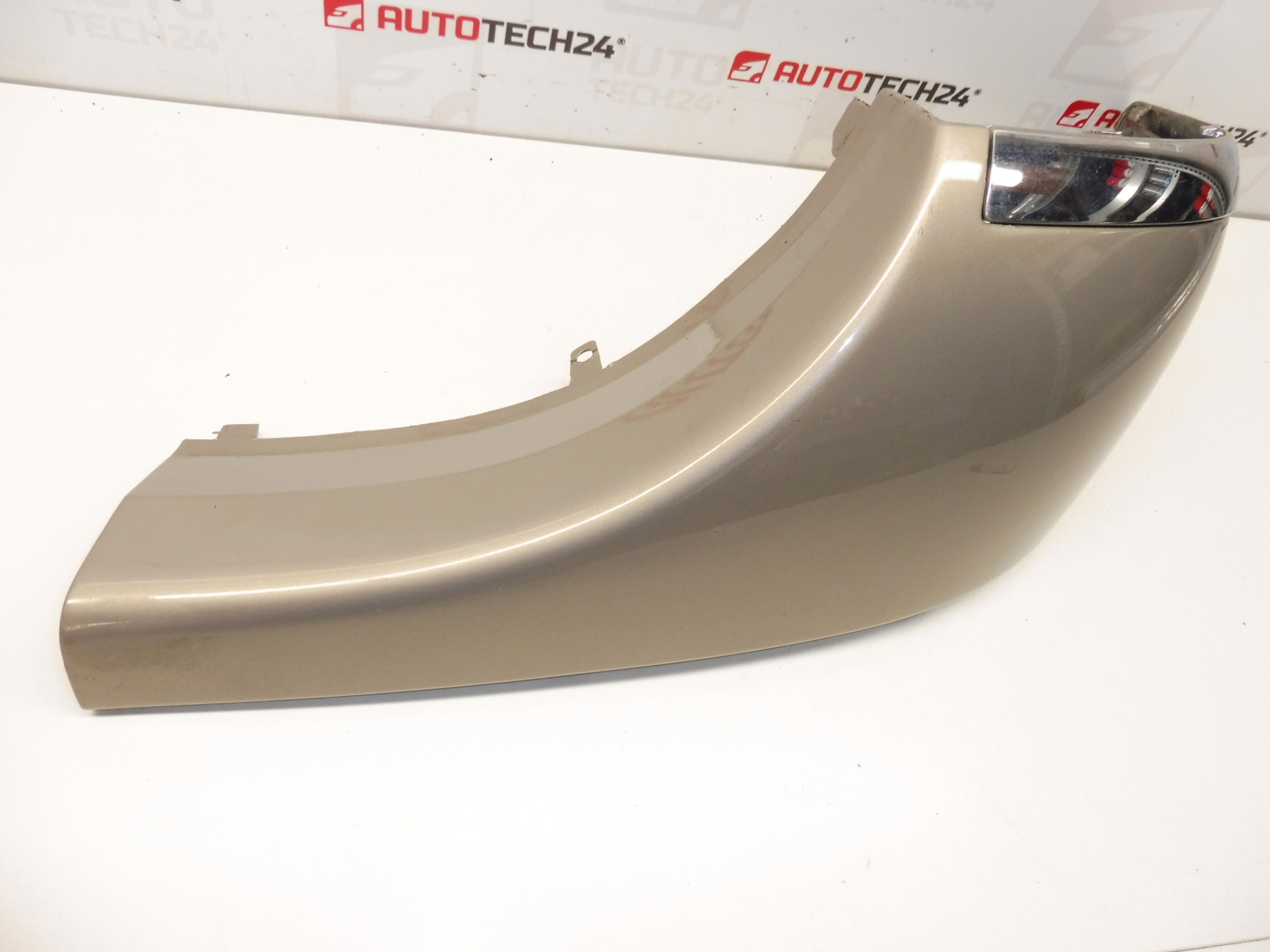 Barra direita com pára-choques traseiro cromado Citroën Xsara Picasso KDDC 7452CT