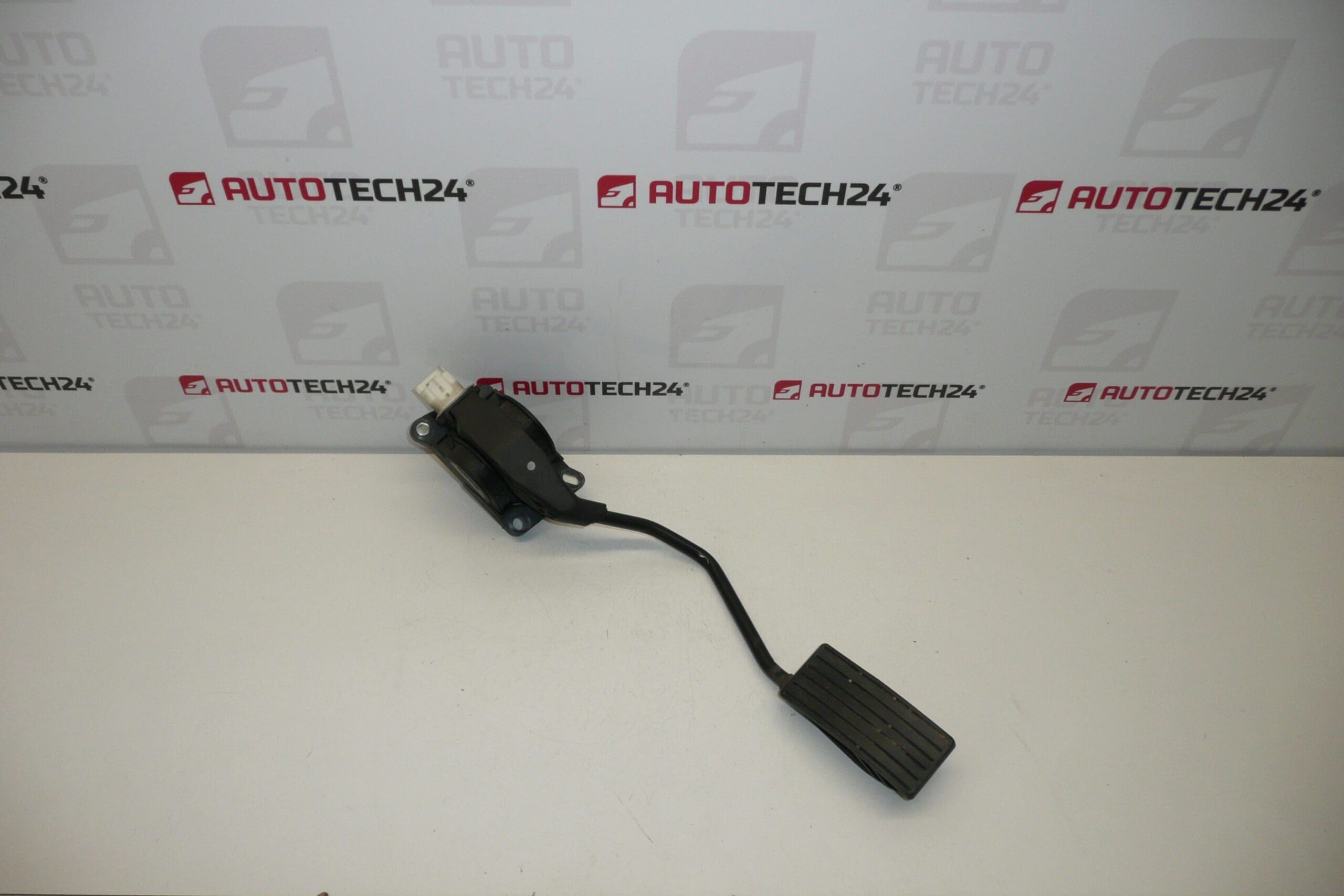 Pedal do acelerador Citroën Peugeot Bosch 0280752241 9644939680 1601N5