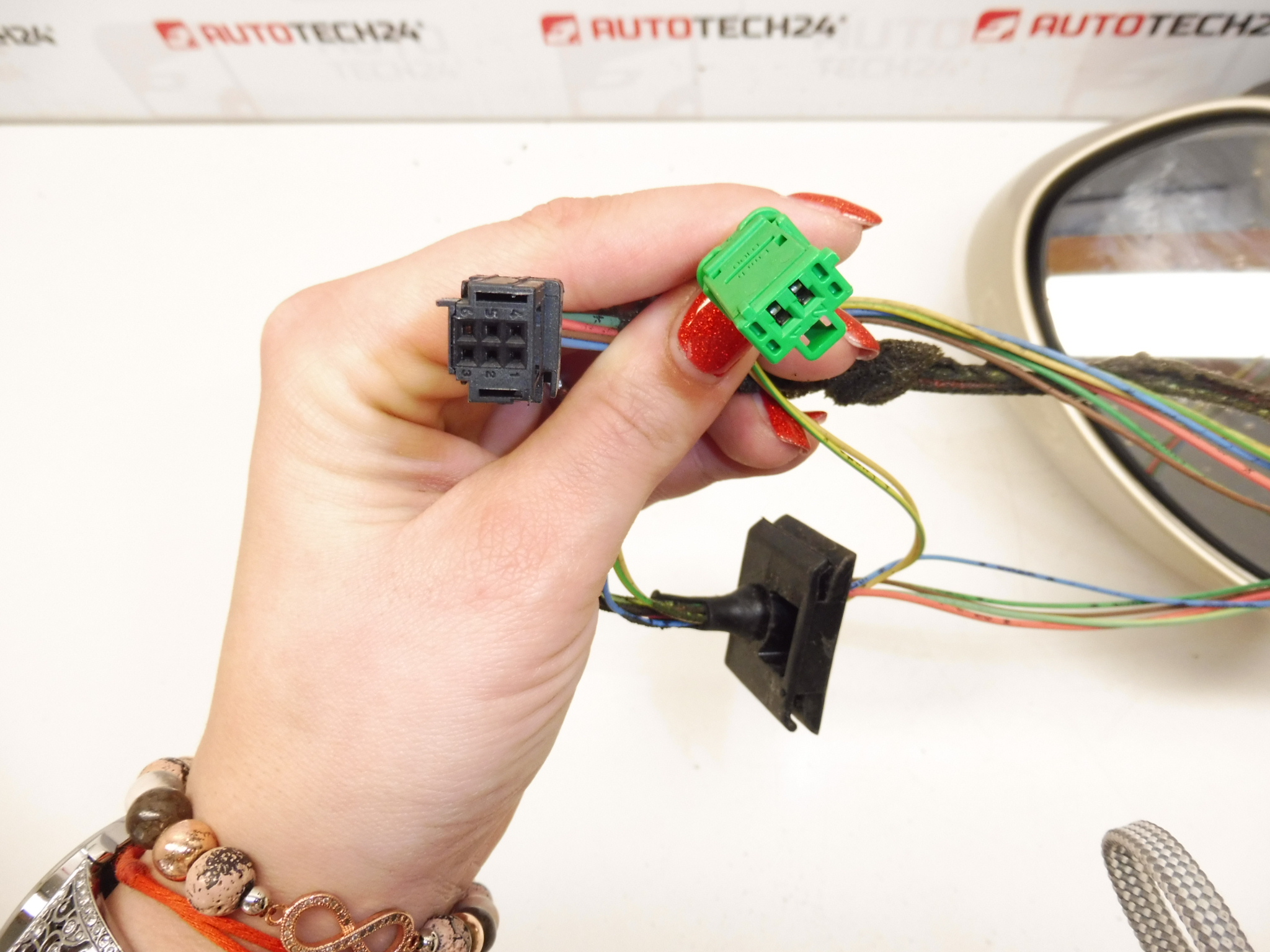 Espelho retrovisor esquerdo Citroën C4 KCW 96548384 8149ZW