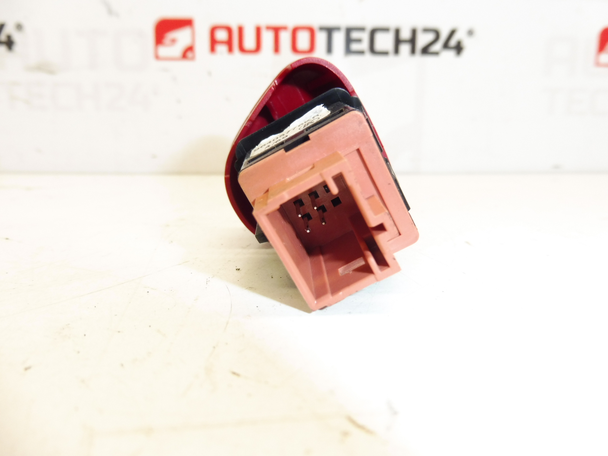 Controlador de luzes de perigo Citroën C2 C3 96405776KR 6554L8