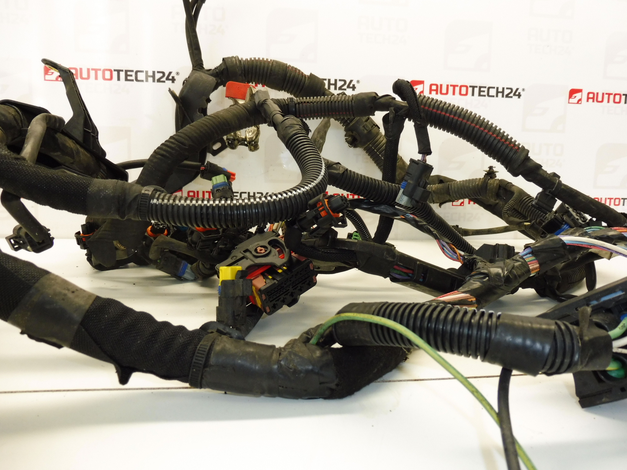 Cinto Citroën Peugeot 1.6HDI 9663385080 6569FK 6569JZ