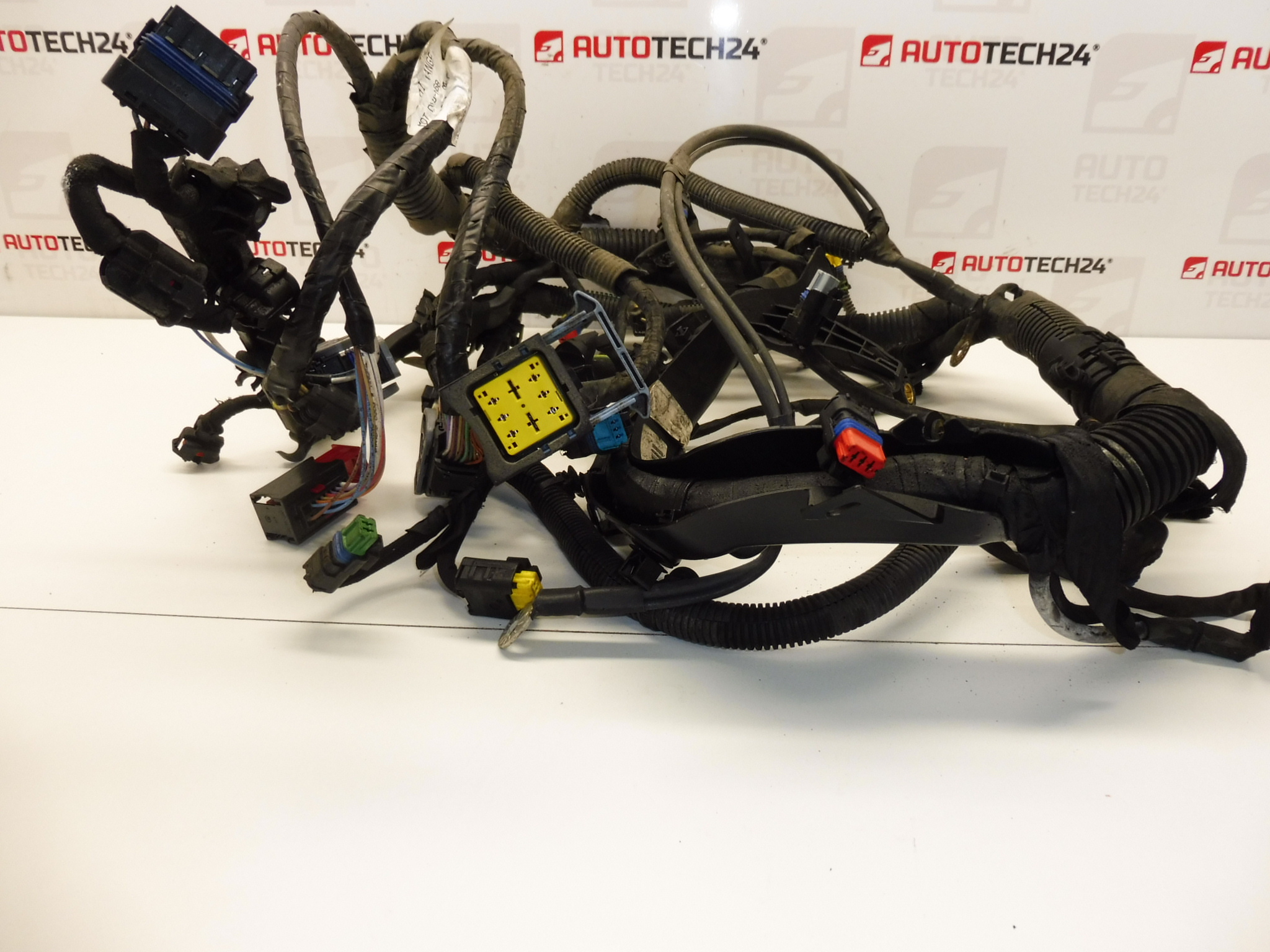 Conjunto Citroën Peugeot 1.6HDI 9664716080 6569PQ