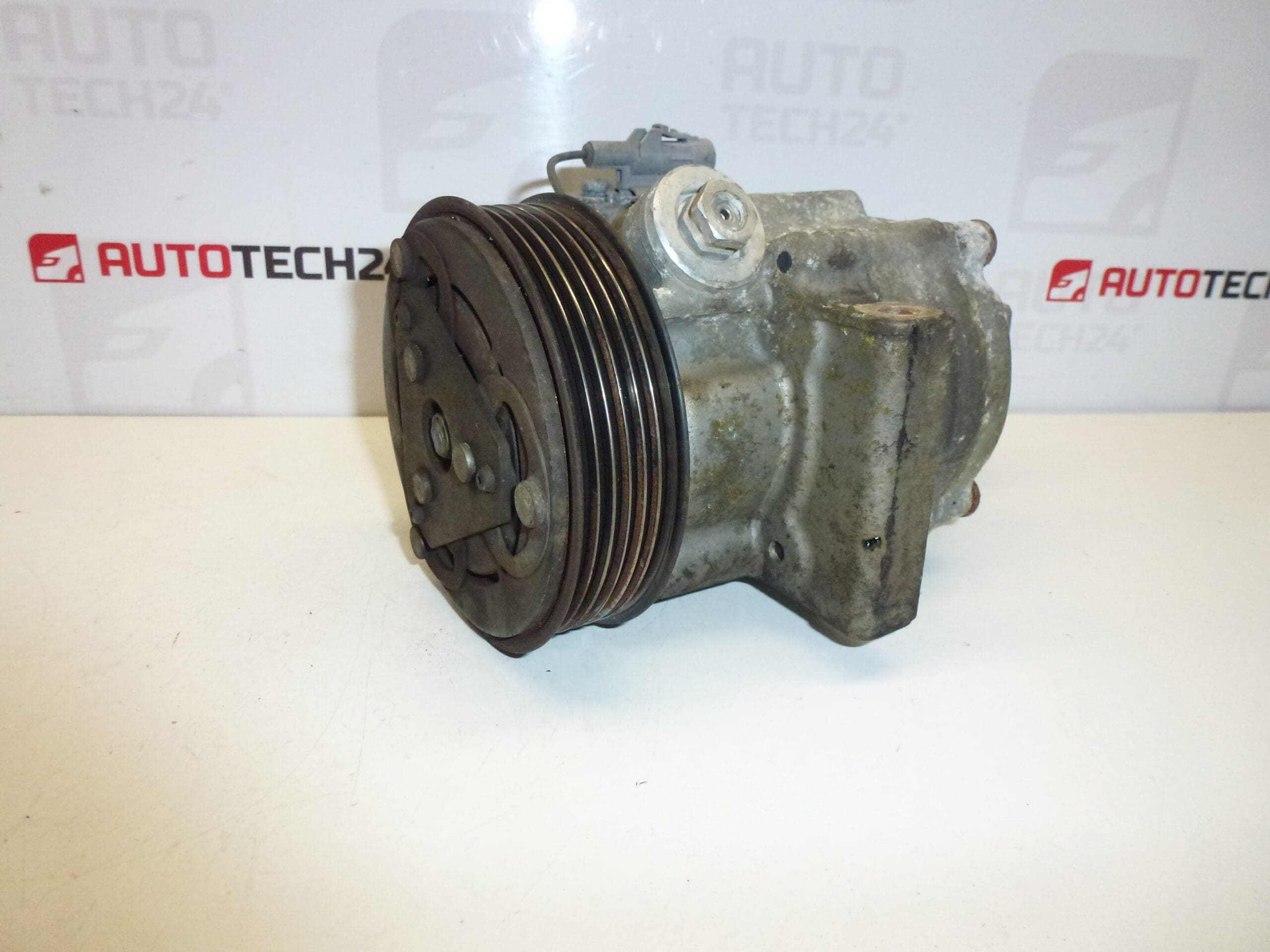 Compressor de ar condicionado Citroën C1 Peugeot 107 6453RJ