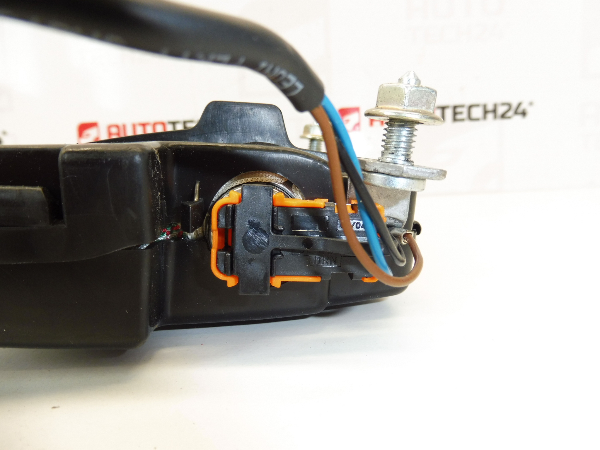 Airbag dianteiro direito Peugeot 607 9642999180 30004751 8216L4