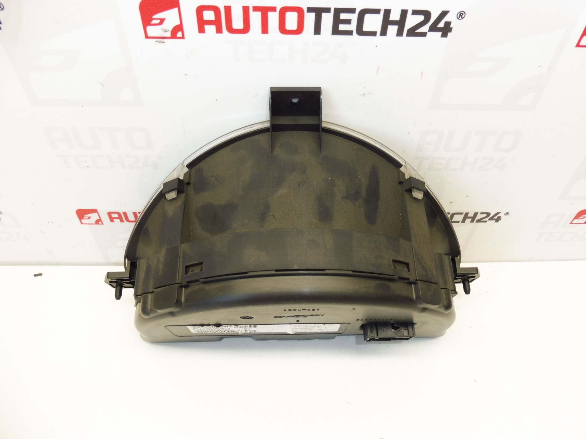 Velocímetro Citroën C2 C3 quilometragem 168556 km 9660225980 6105WN