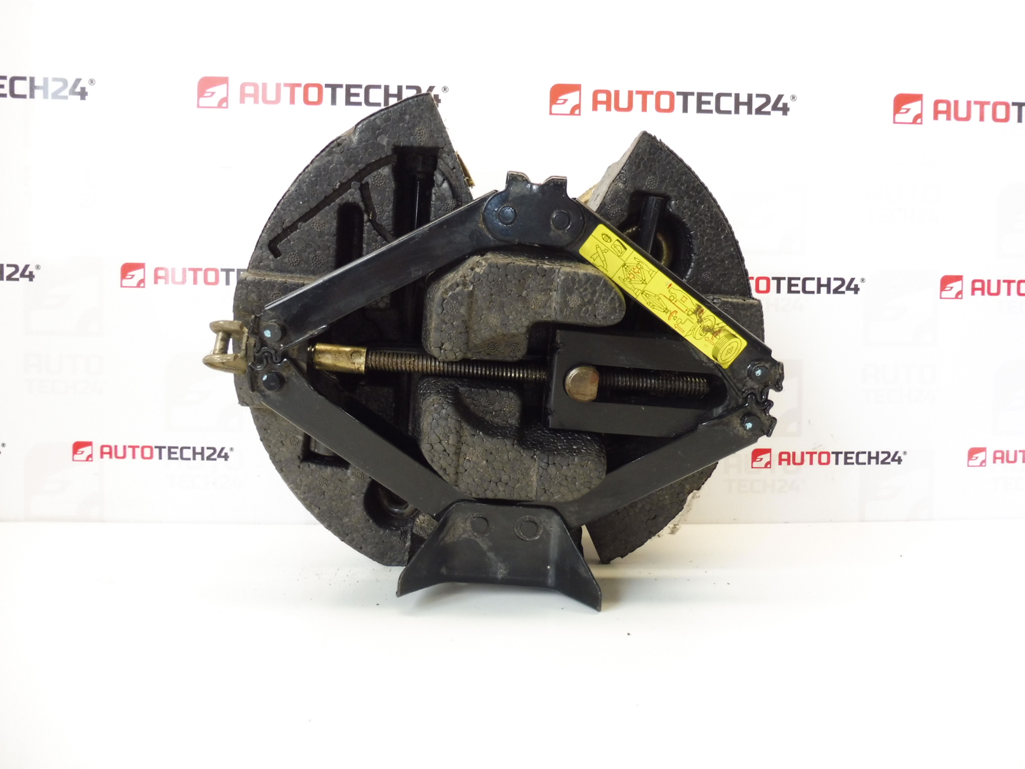 Ferramenta de alavanca, chave de rodas, olhal de reboque Citroën C5 I