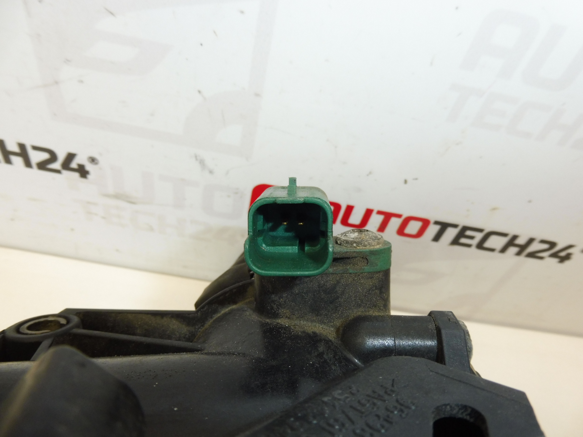 Aleta de admissão 1.6 HDI Citroën Peugeot 9649832580 0345C1