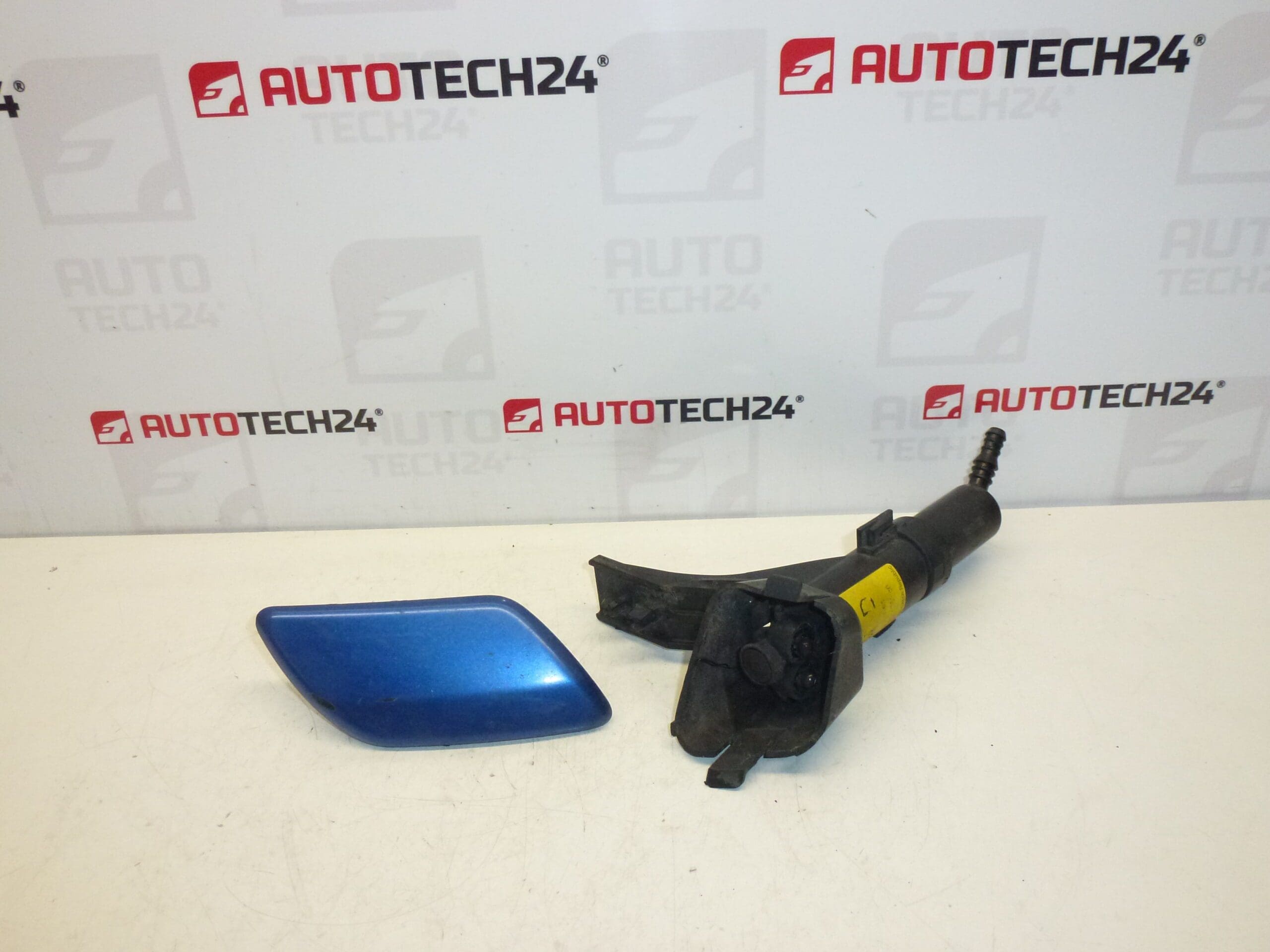 Bocal do lava-faróis direito completo Peugeot 407 6438L8 6438N0