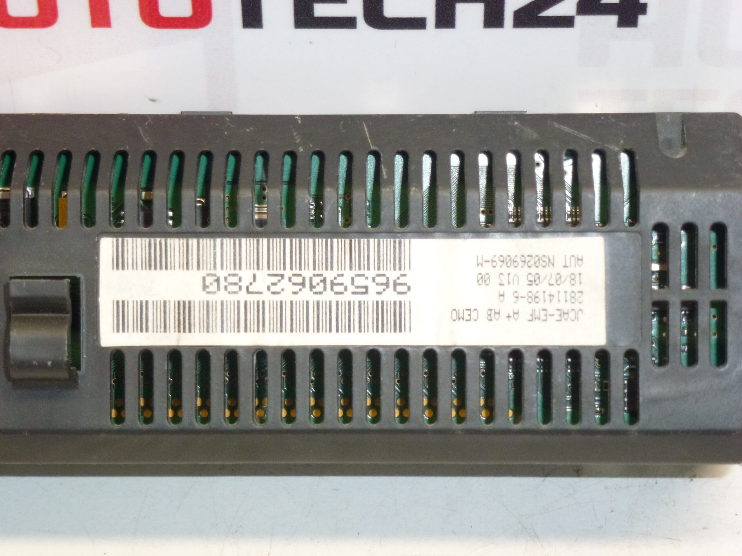 Visor Citroën C4 9659062780 6155FW