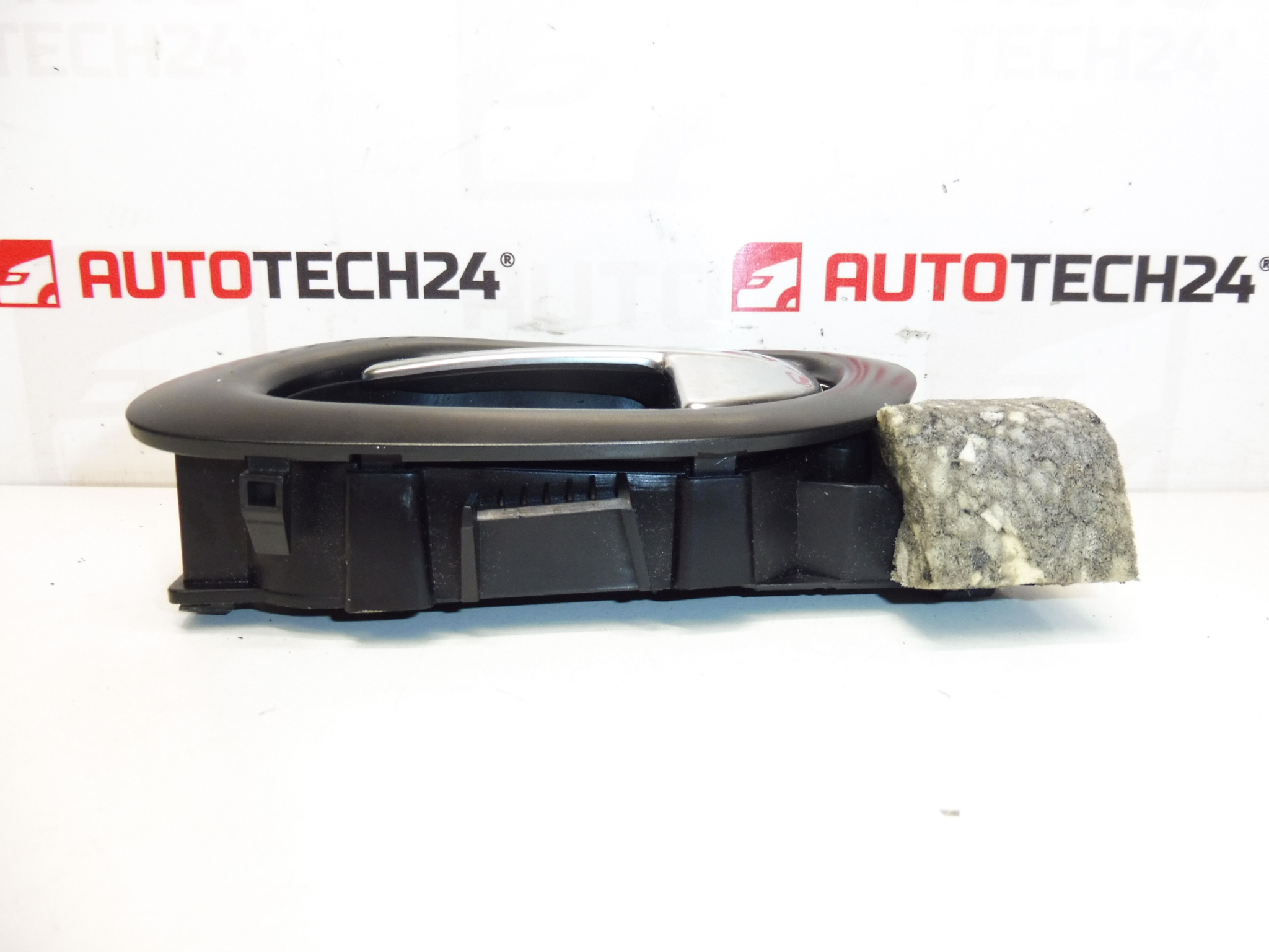 Maçaneta interna da porta esquerda Citroën Peugeot 96834461VV 9683446177