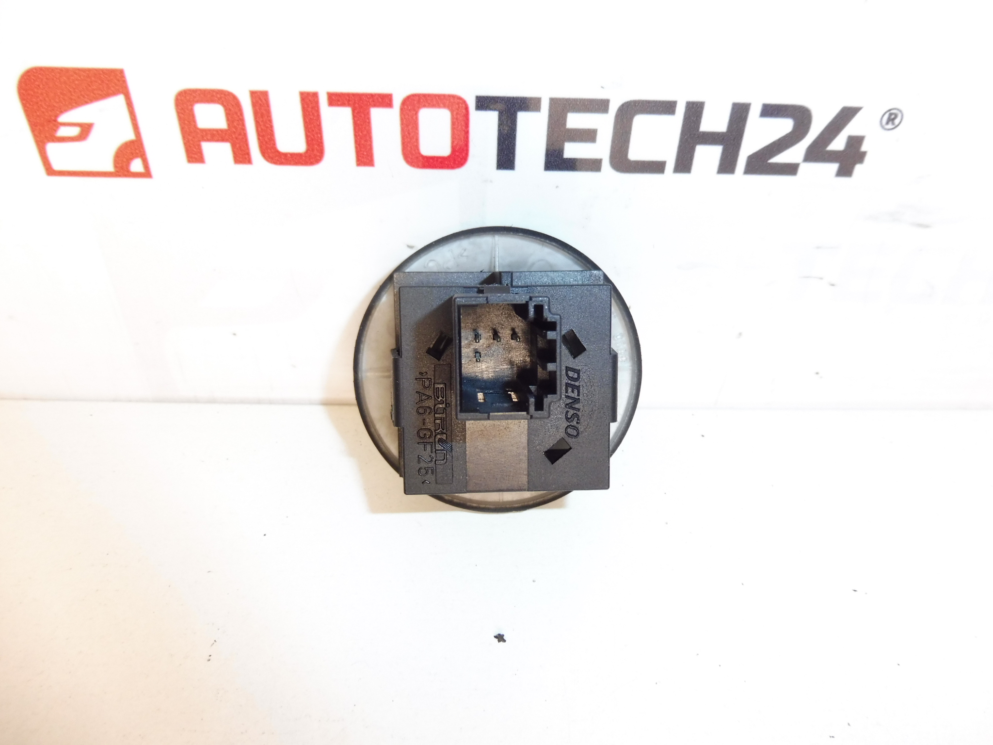 Controlador de ar condicionado Citroën C8 Peugeot 807 14011523ZD 6452G5