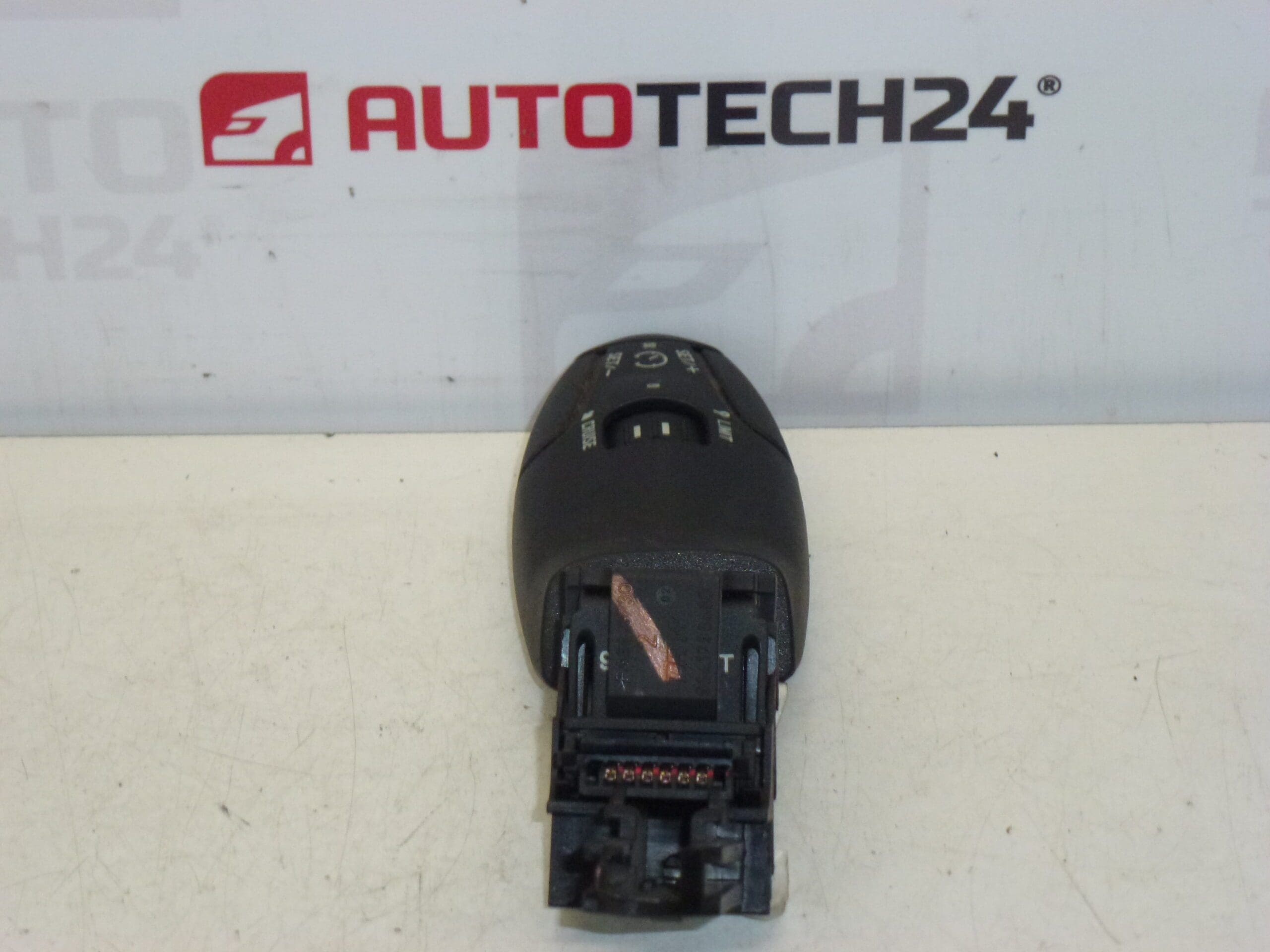 Controlador de controle de cruzeiro Citroën Peugeot 96470494XT 96637157XT