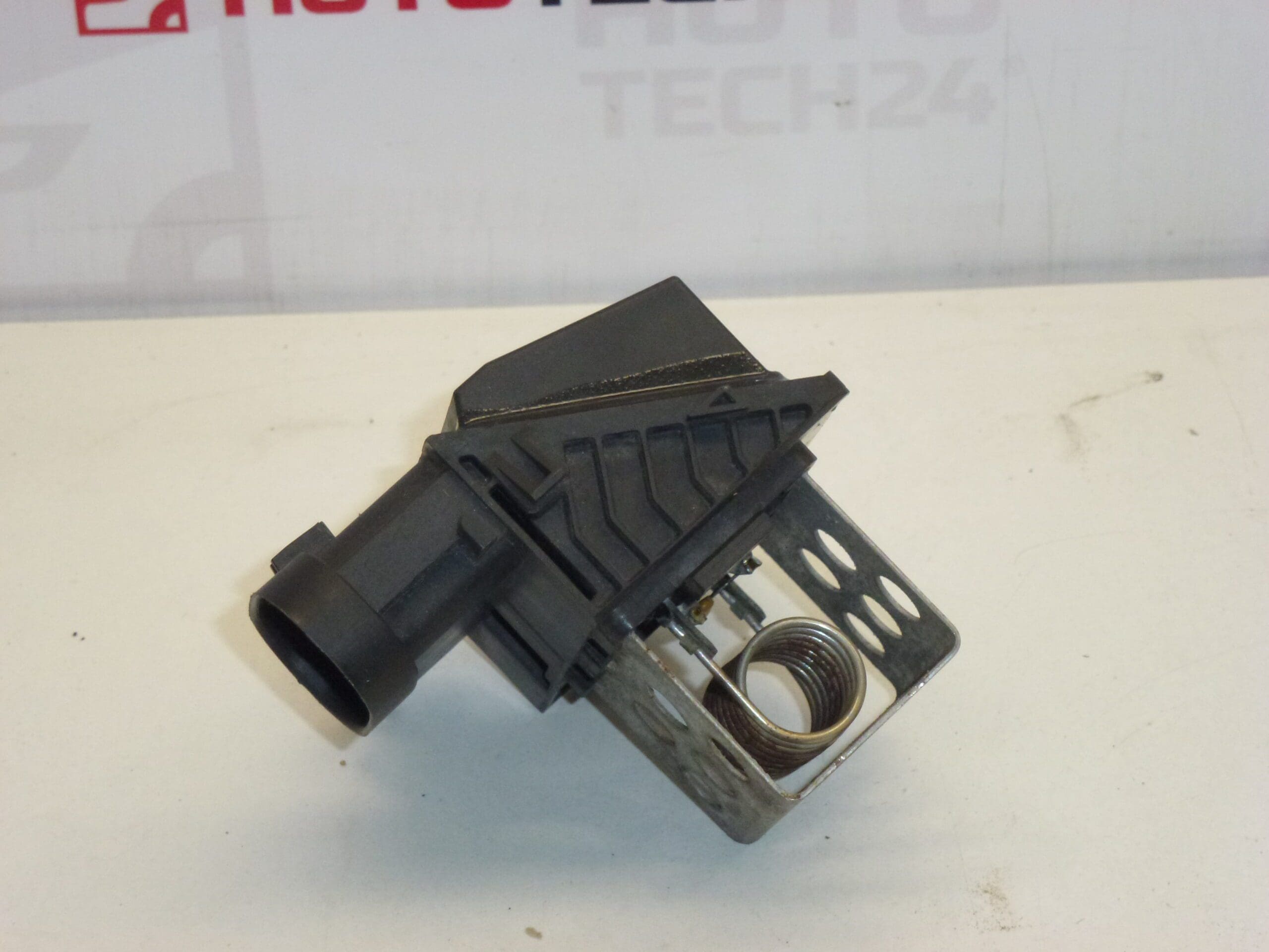 Resistor Sahara Citroën Peugeot 9673999880 1308CL