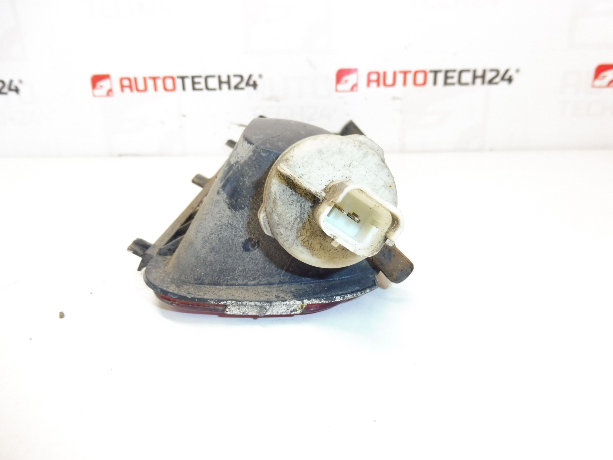 Luz de nevoeiro traseira esquerda Citroën C4 GRAND Picasso 9653548780 6350AA