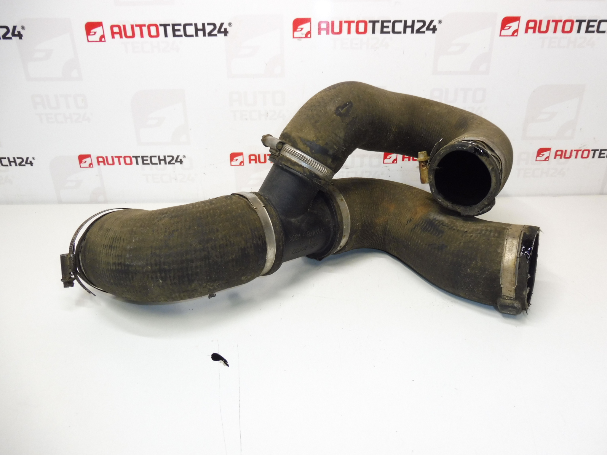 Conexão de ar no trocador Citroën Peugeot 2.2 HDI 9651138780 0382EV