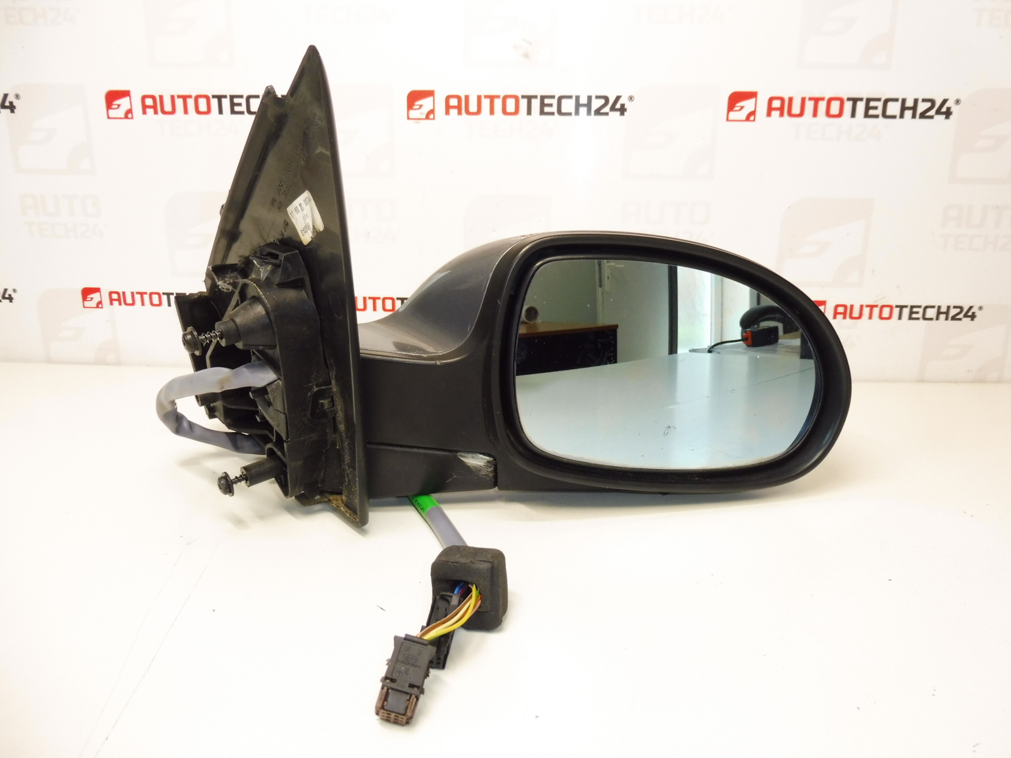Espelho retrovisor direito Citroën C5 dobrável eletricamente EYTC 8149WH