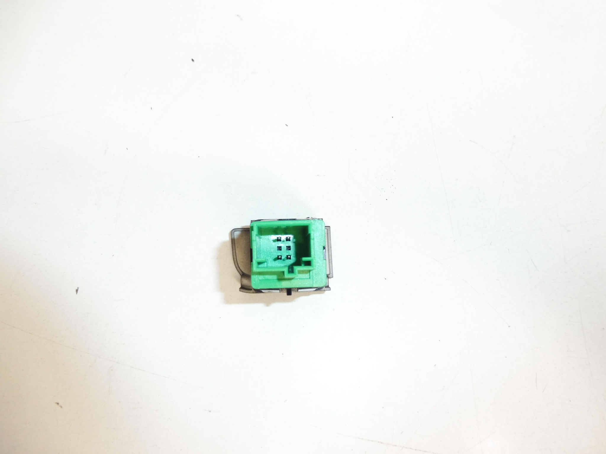 Interruptor de chamada de assistência Peugeot 96653731ZD 6574KX