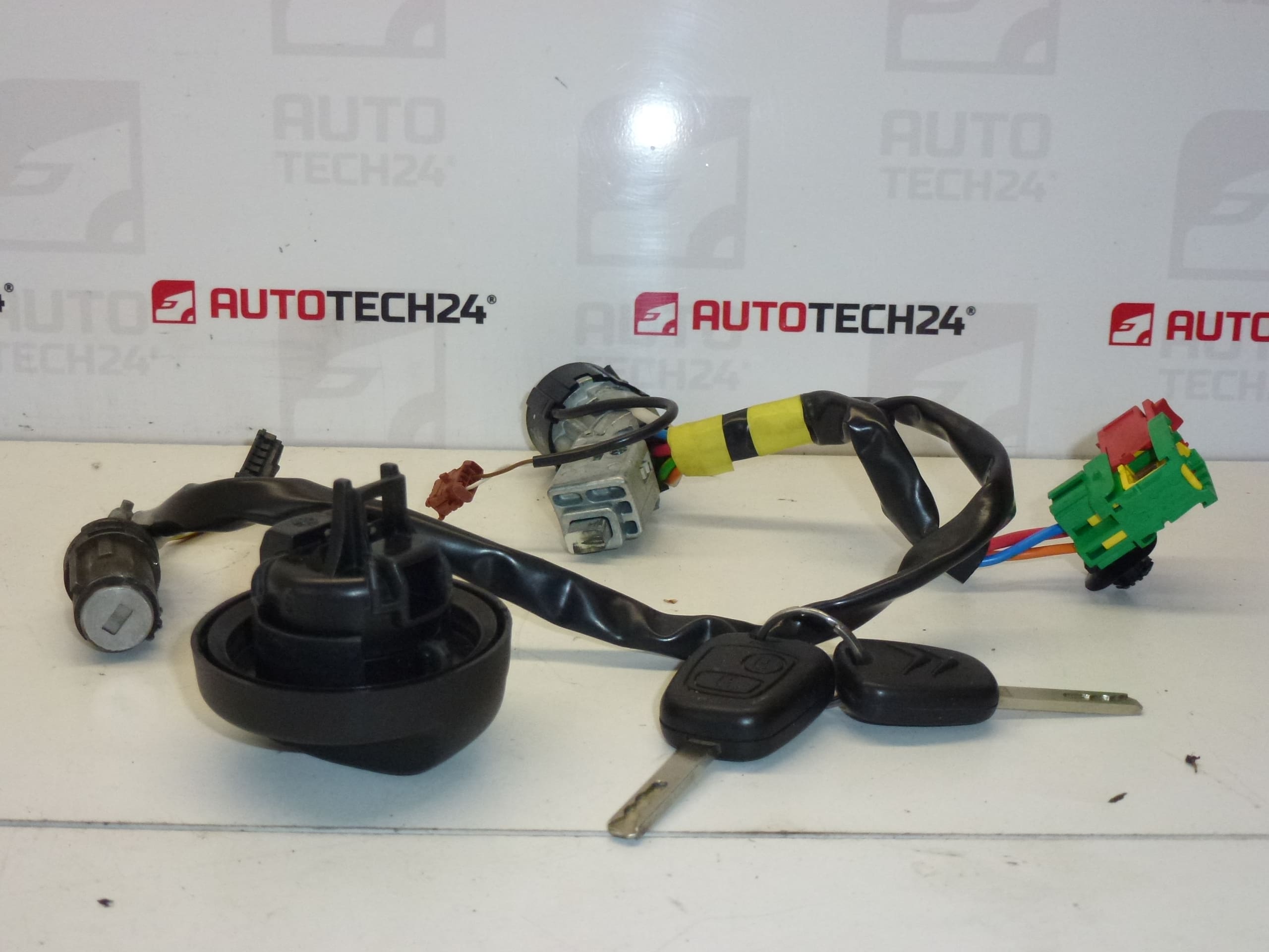 Conjunto de fechaduras Citroën C2 C3 4162AG 4162AH