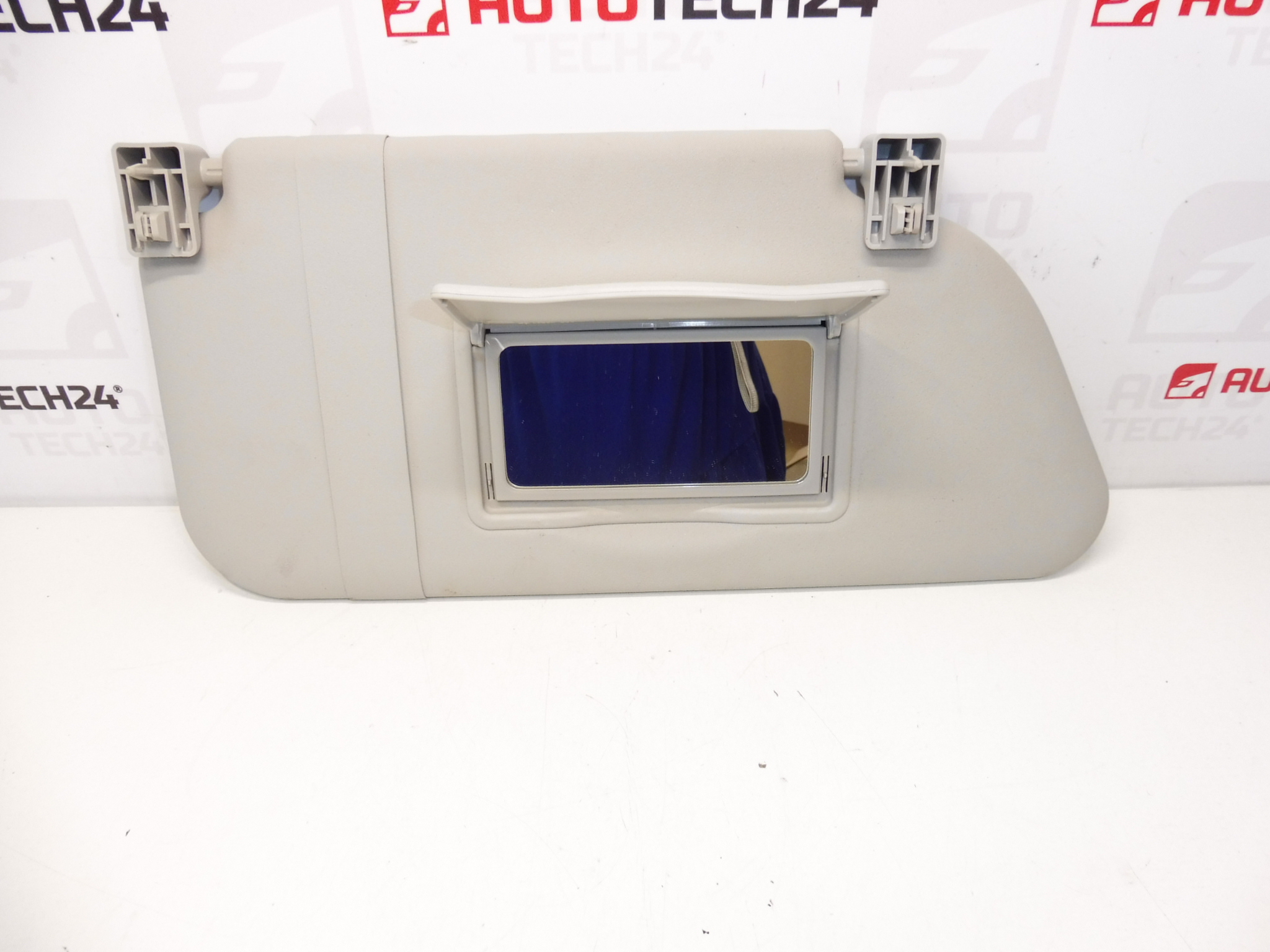 Pala de sol do passageiro Peugeot 1007 8143JN