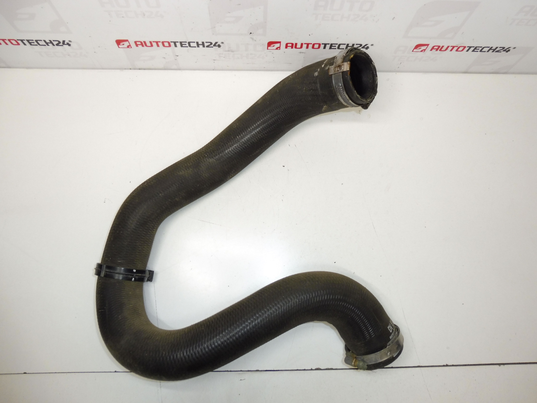 Conexão de ar 1.5 HDI Citroën Peugeot 9820100780