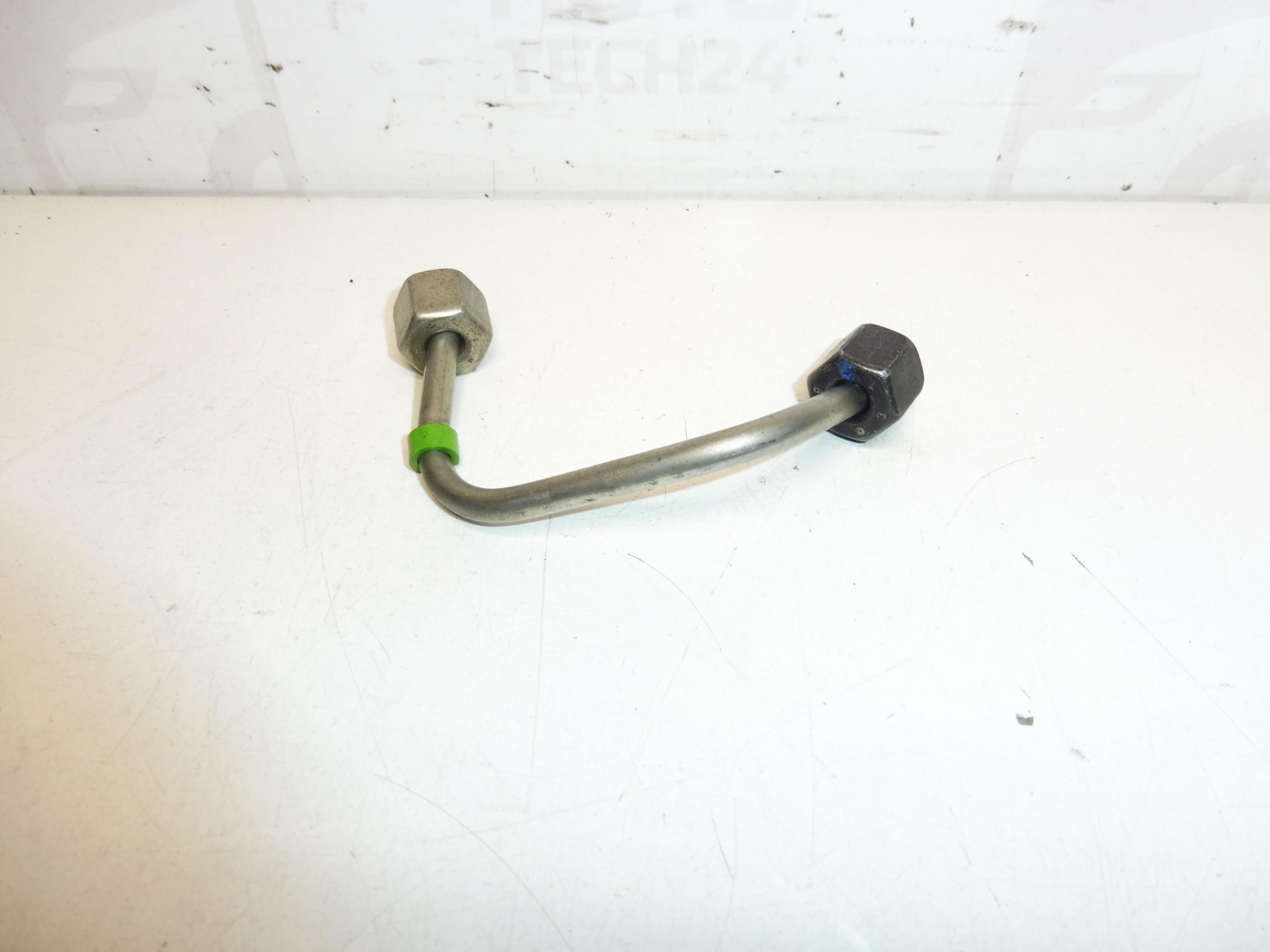 Tubo de entrada 1. Injetor Citroën Peugeot 9811737380