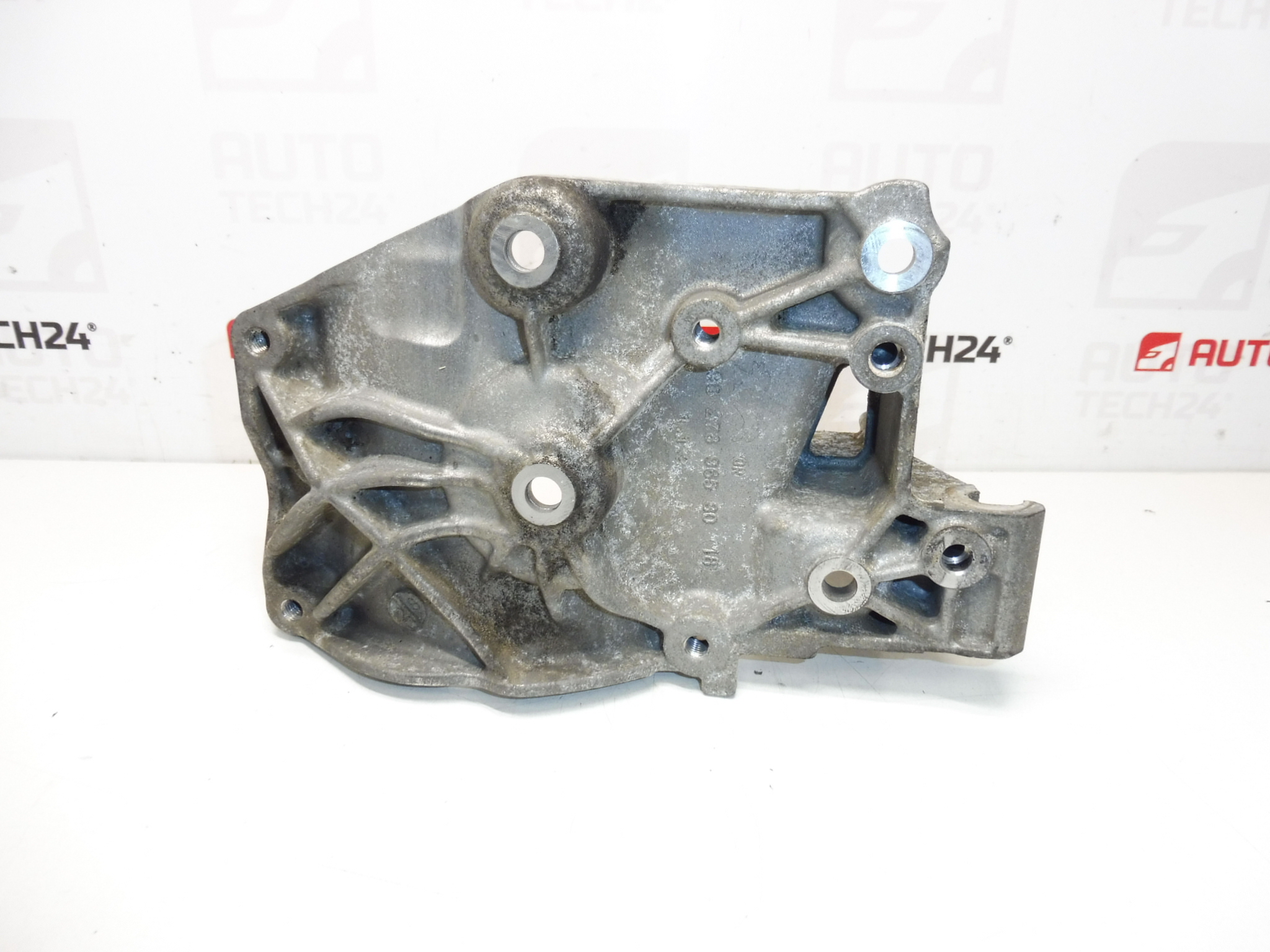 Suporte compressor ar condicionado 1.5 HDI 9823598480 9827896580