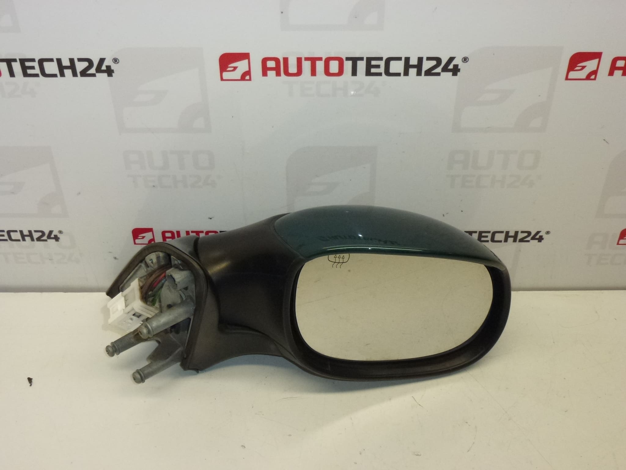 Retrovisor direito Citroën Xsara Picasso rebatível eletricamente 96461533XT 8149NP