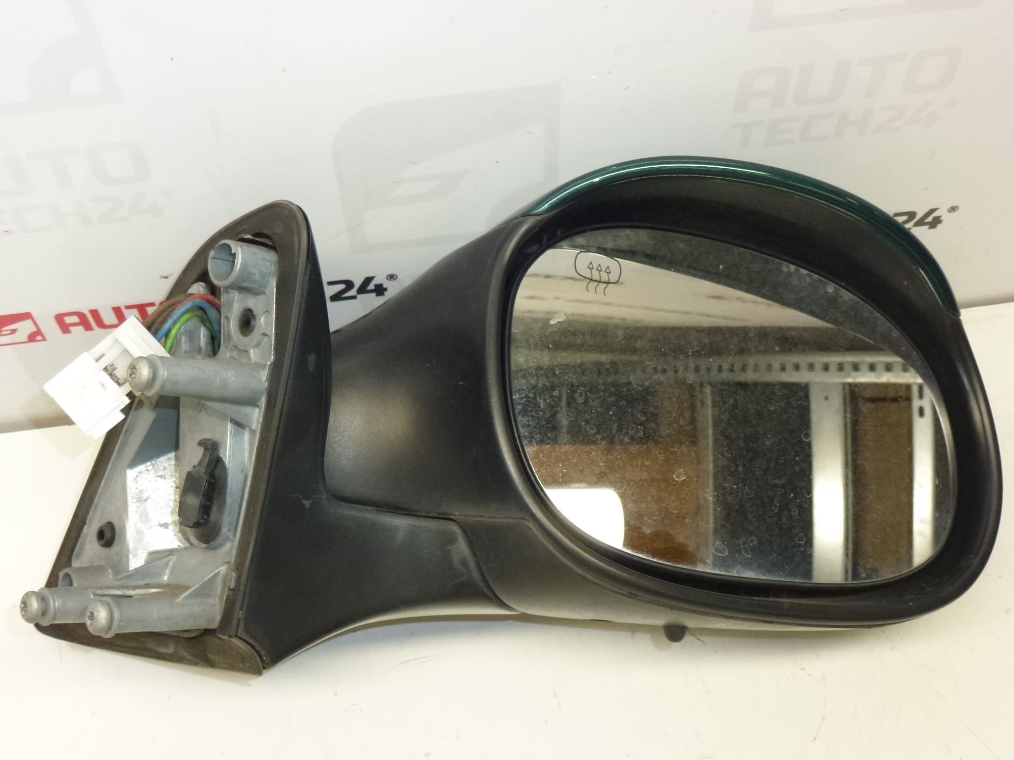 Retrovisor direito Citroën Xsara Picasso rebatível eletricamente 96461533XT 8149NP