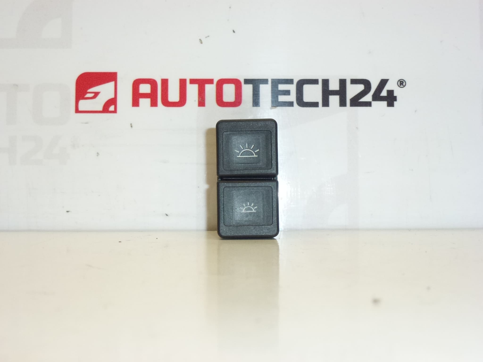 Controlador de iluminação interior Citroën Peugeot 655421