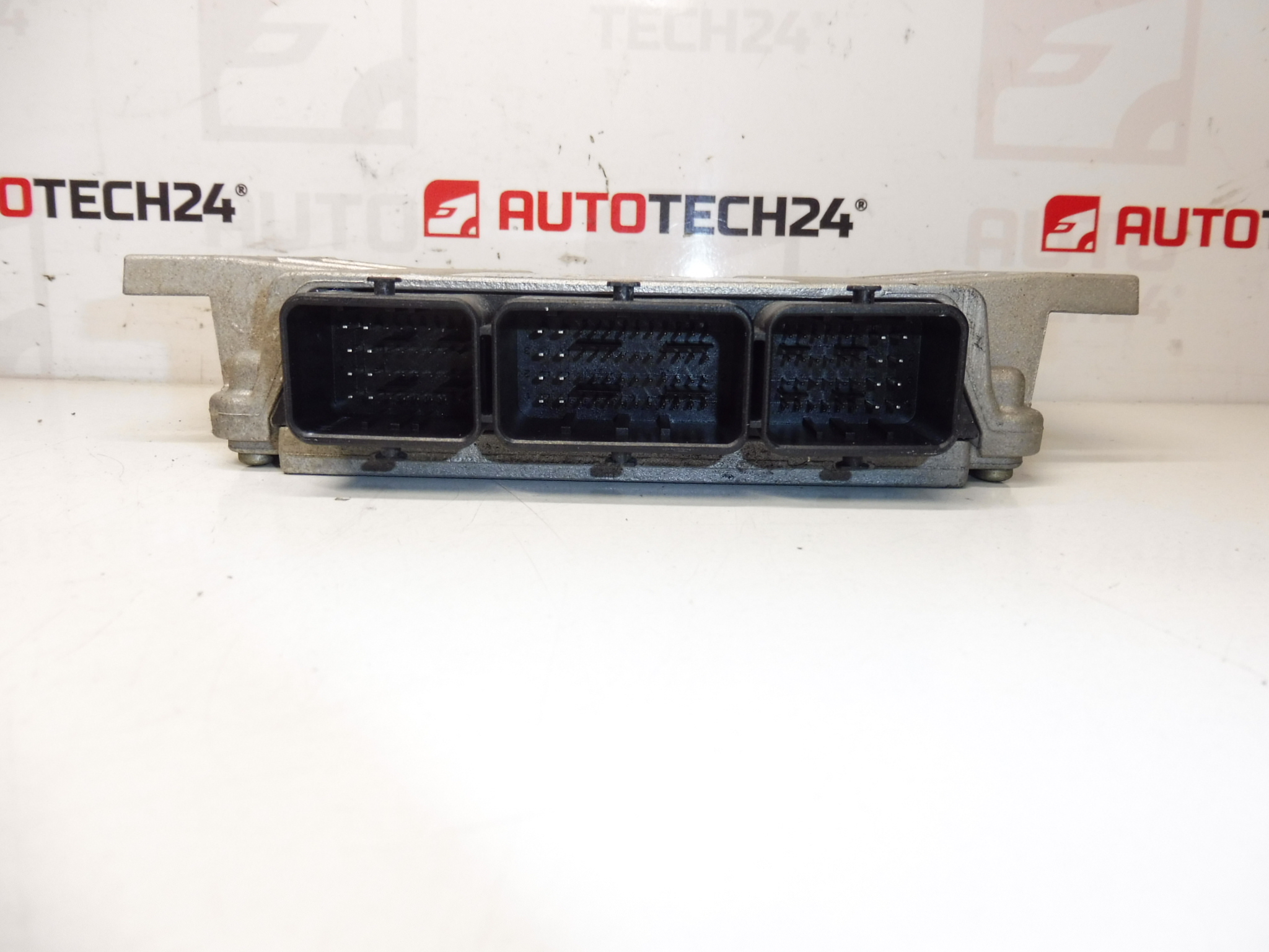 Unidade de controle IAW 6LP2.05 9653979480 9657429380