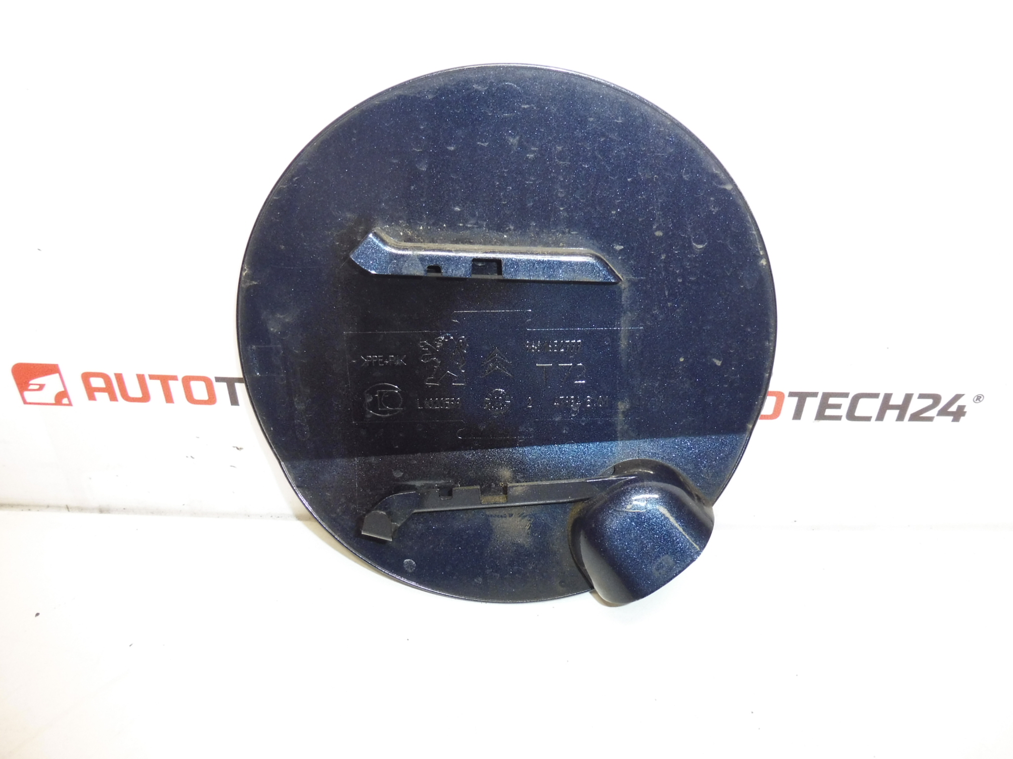 Tampa do tanque KGNC Peugeot 308 9681632777 1517G5