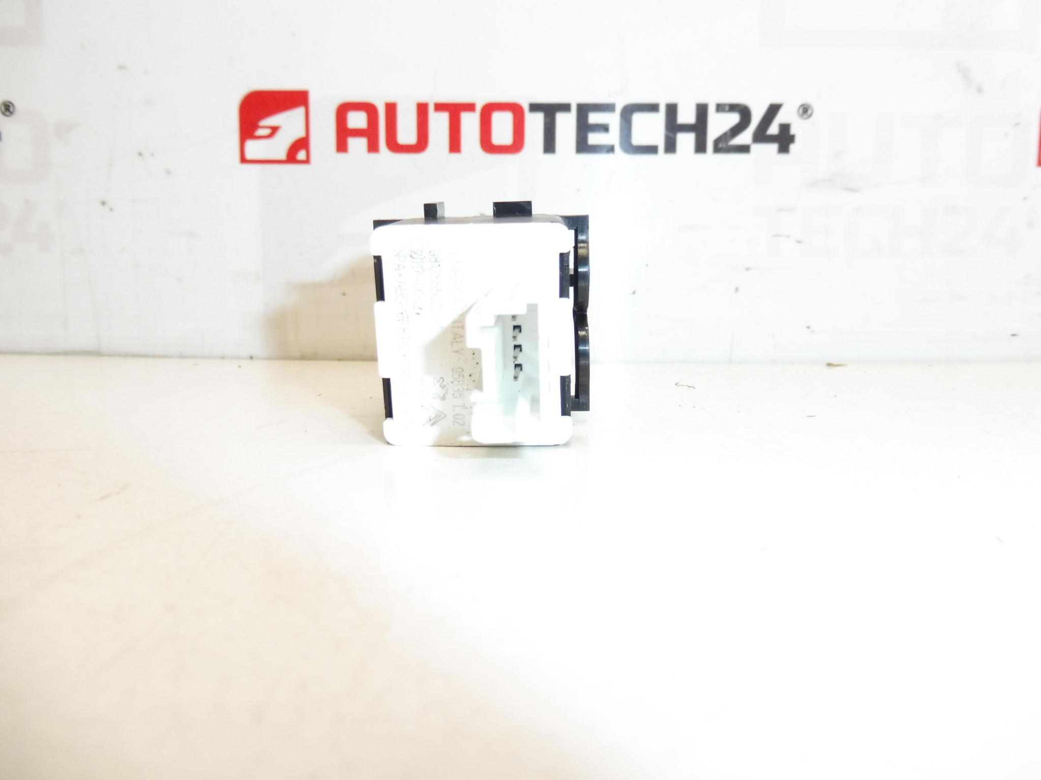 Driver de correção de correção Citroën Peugeot 98125550D