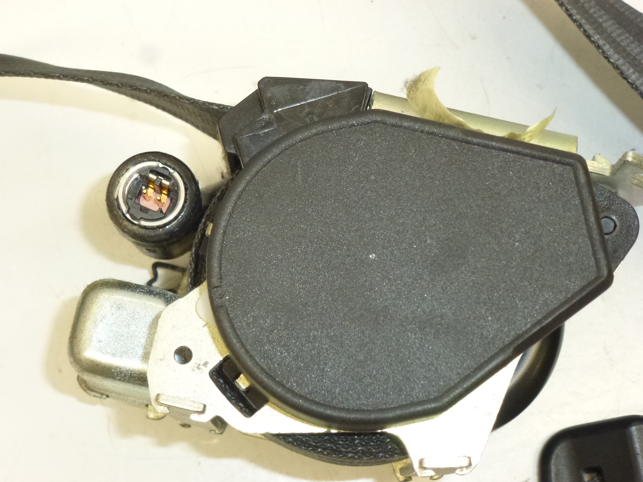 Cinto de segurança direito pirotécnico Peugeot 207 96863715XX 8975JW