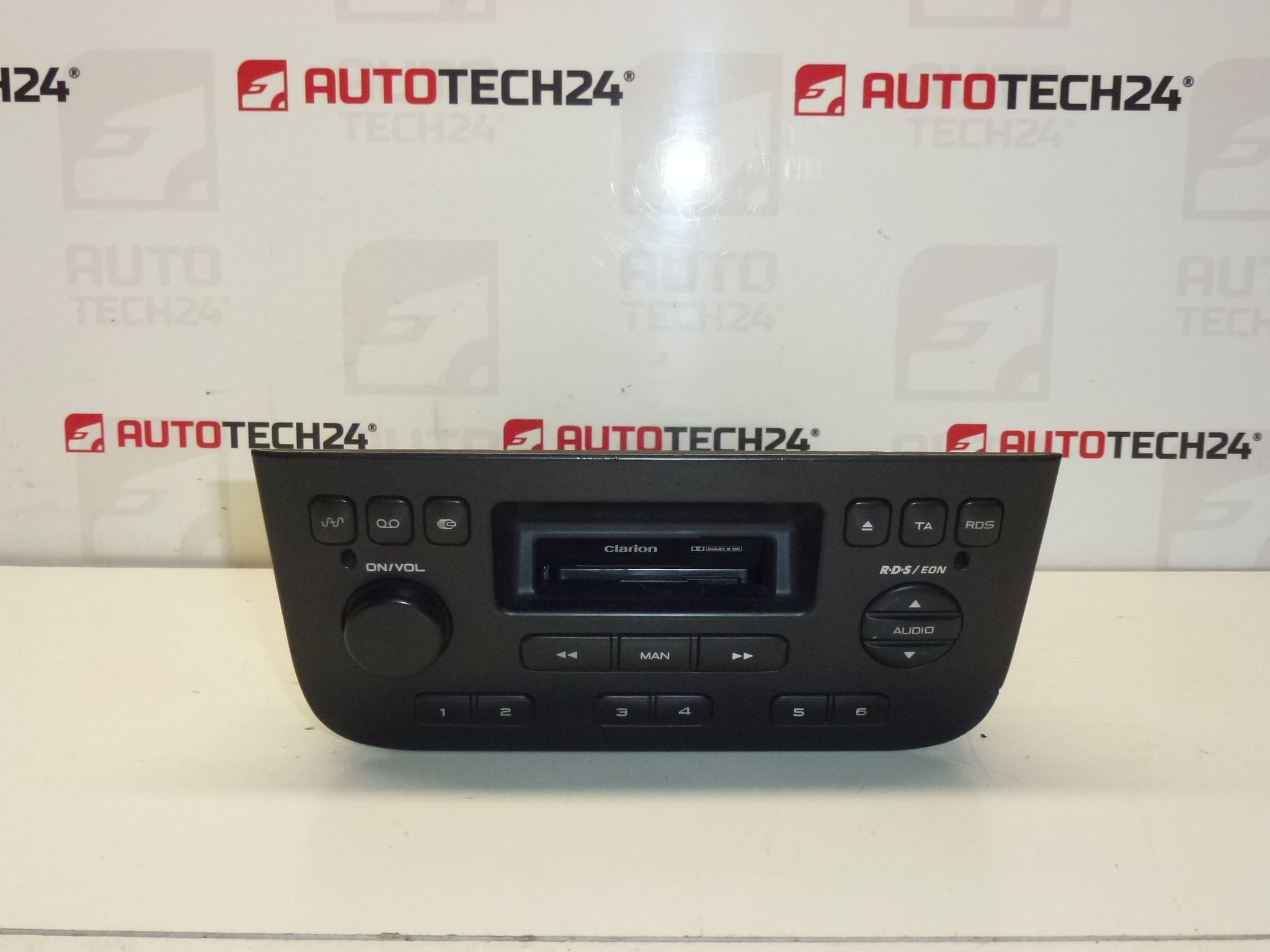 Auto-rádio Peugeot 406 9636704880 9643180280