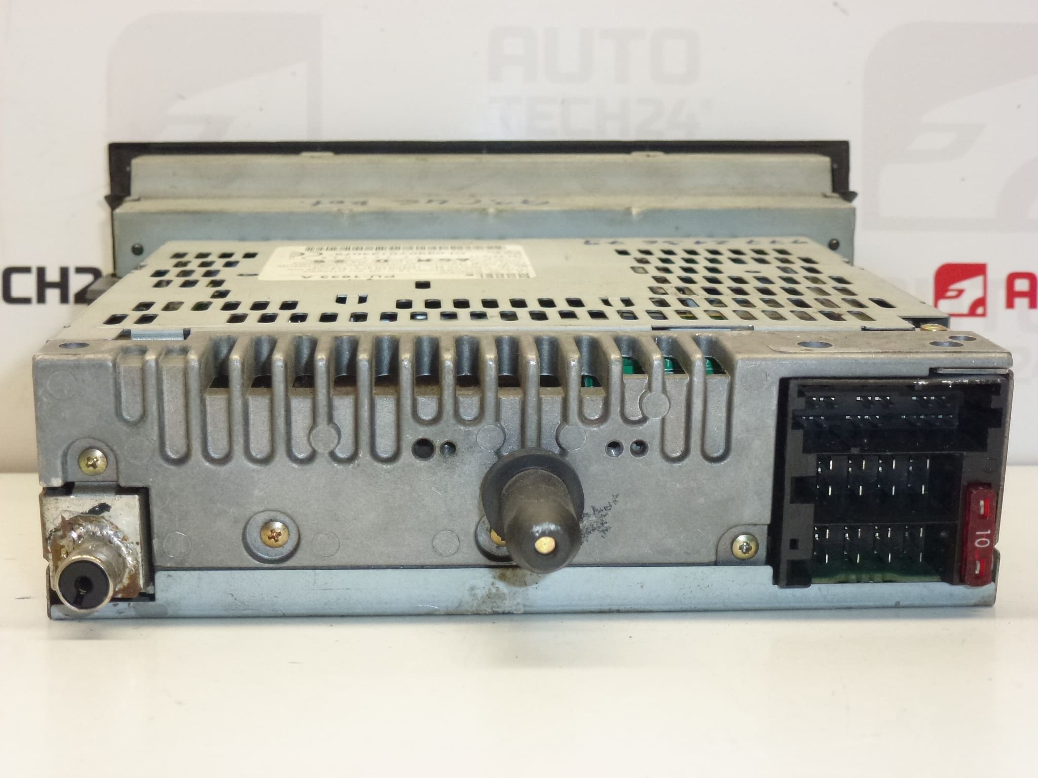 Auto-rádio Peugeot 406 9636704880 9643180280