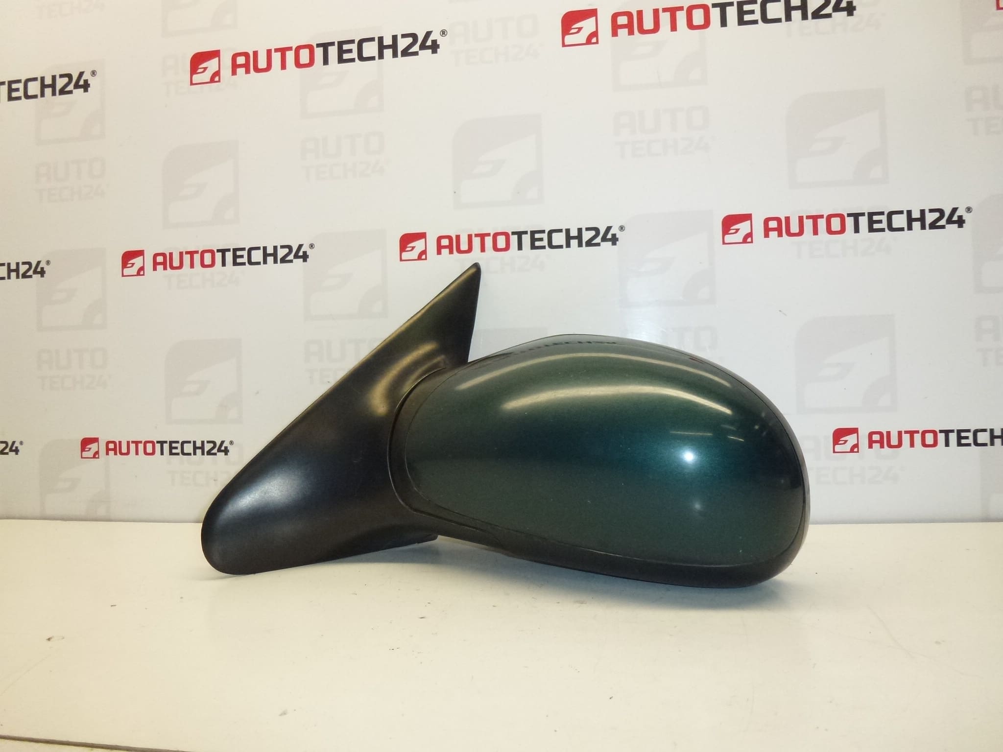 Retrovisor esquerdo verde metalizado Peugeot 406 8149S2