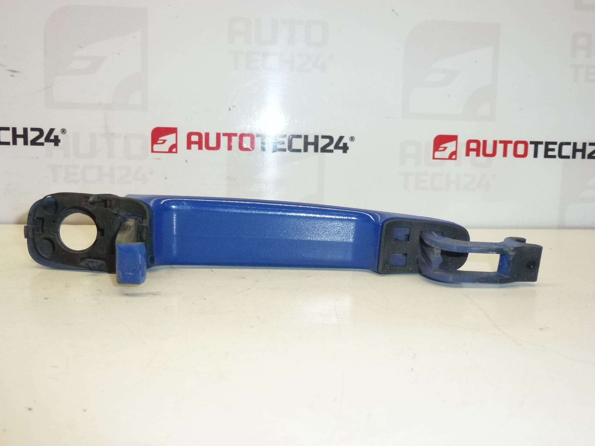 Maçaneta da porta do motorista Citroën Peugeot azul EGJB 9101W9