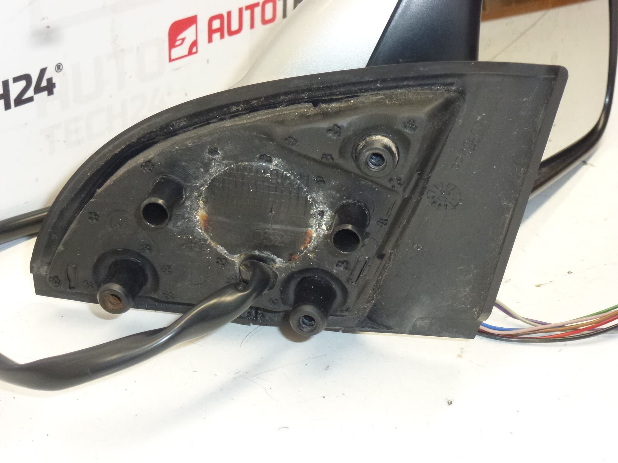 Retrovisor direito dobrável eletricamente ETSC Peugeot 307 8149VT