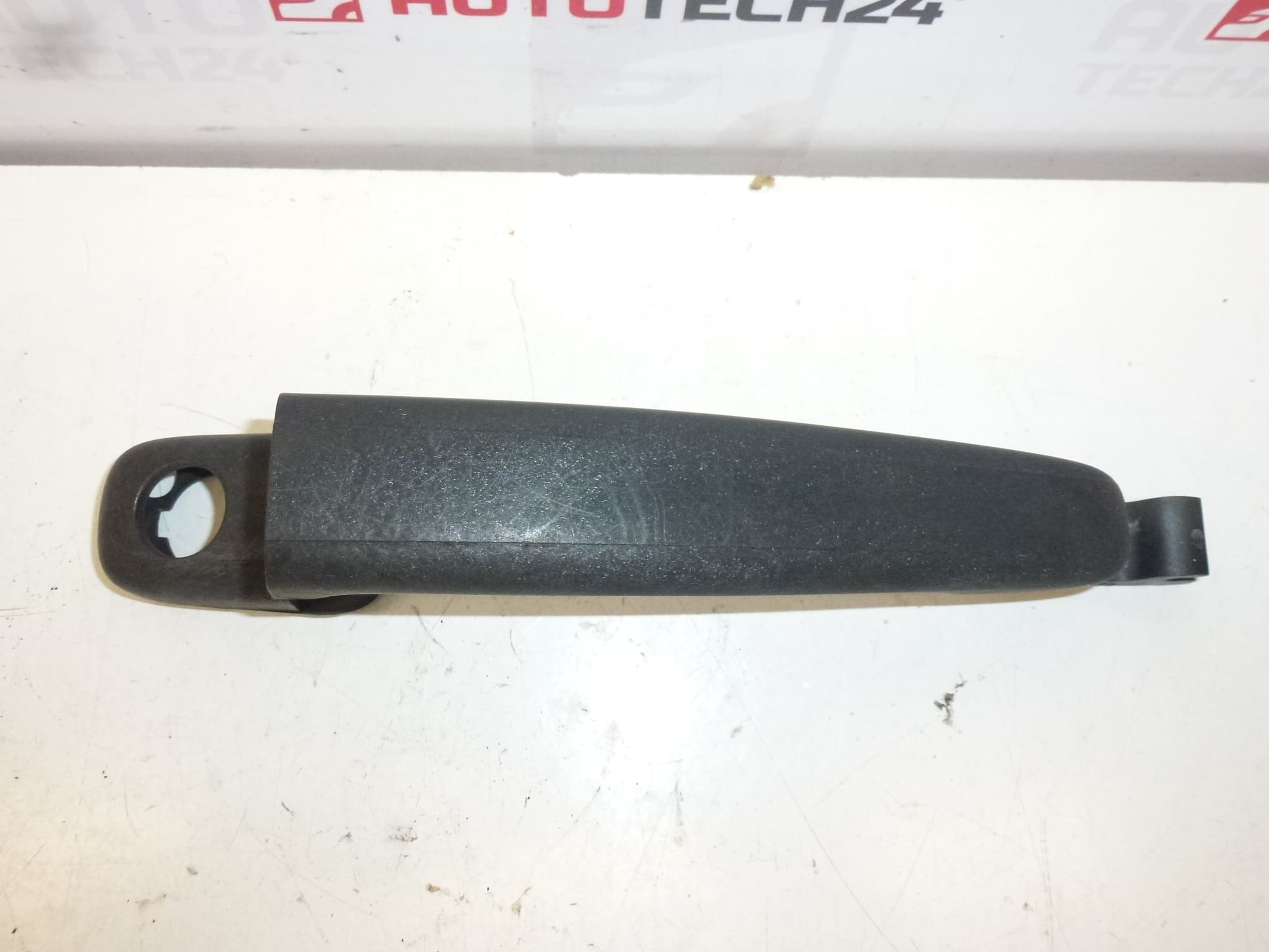 Maçaneta da porta Citroën Peugeot preto 9101W3