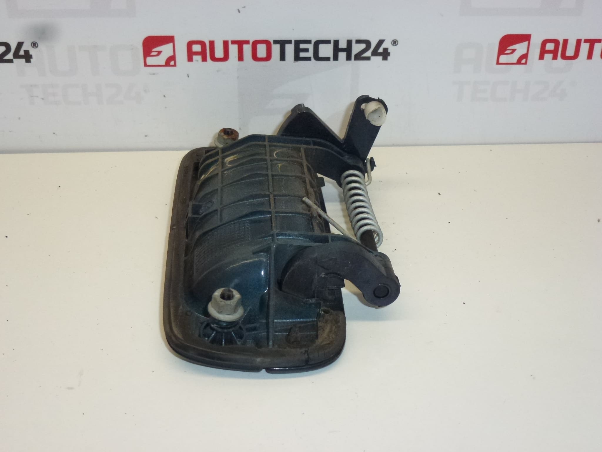 Maçaneta da porta traseira direita Peugeot KMPD 9101H5 9621859377