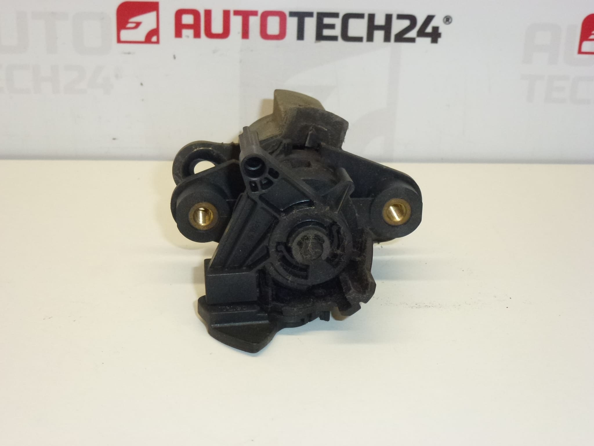 Abertura da porta traseira Citroën C1 Peugeot 107 8726R6 8726R7