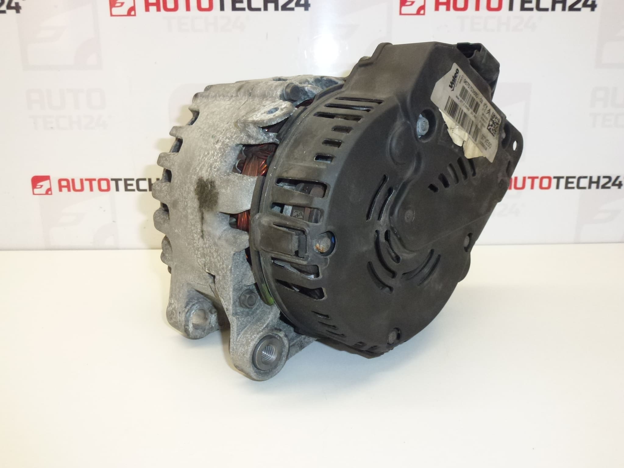 Alternador Valeo CL15 Citroën Peugeot 1.6 e-HDI 9675753680 5705PA