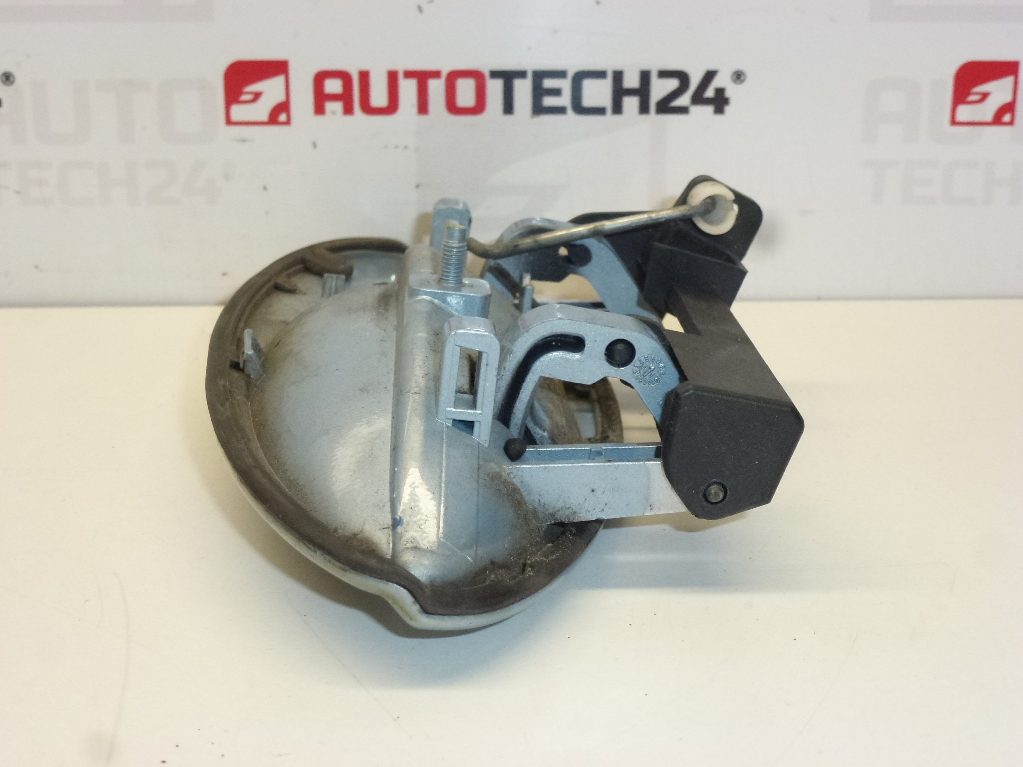 Puxador da porta traseira esquerda Citroën C5 I e II 9631831077 9101S7 azul