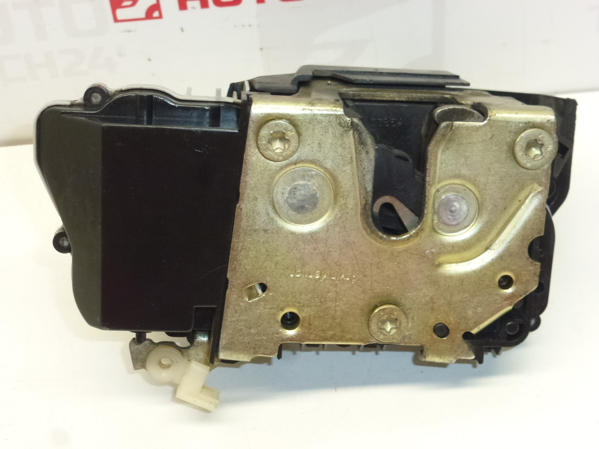 Porta da frente esquerda Peugeot 307 II 9135Z0