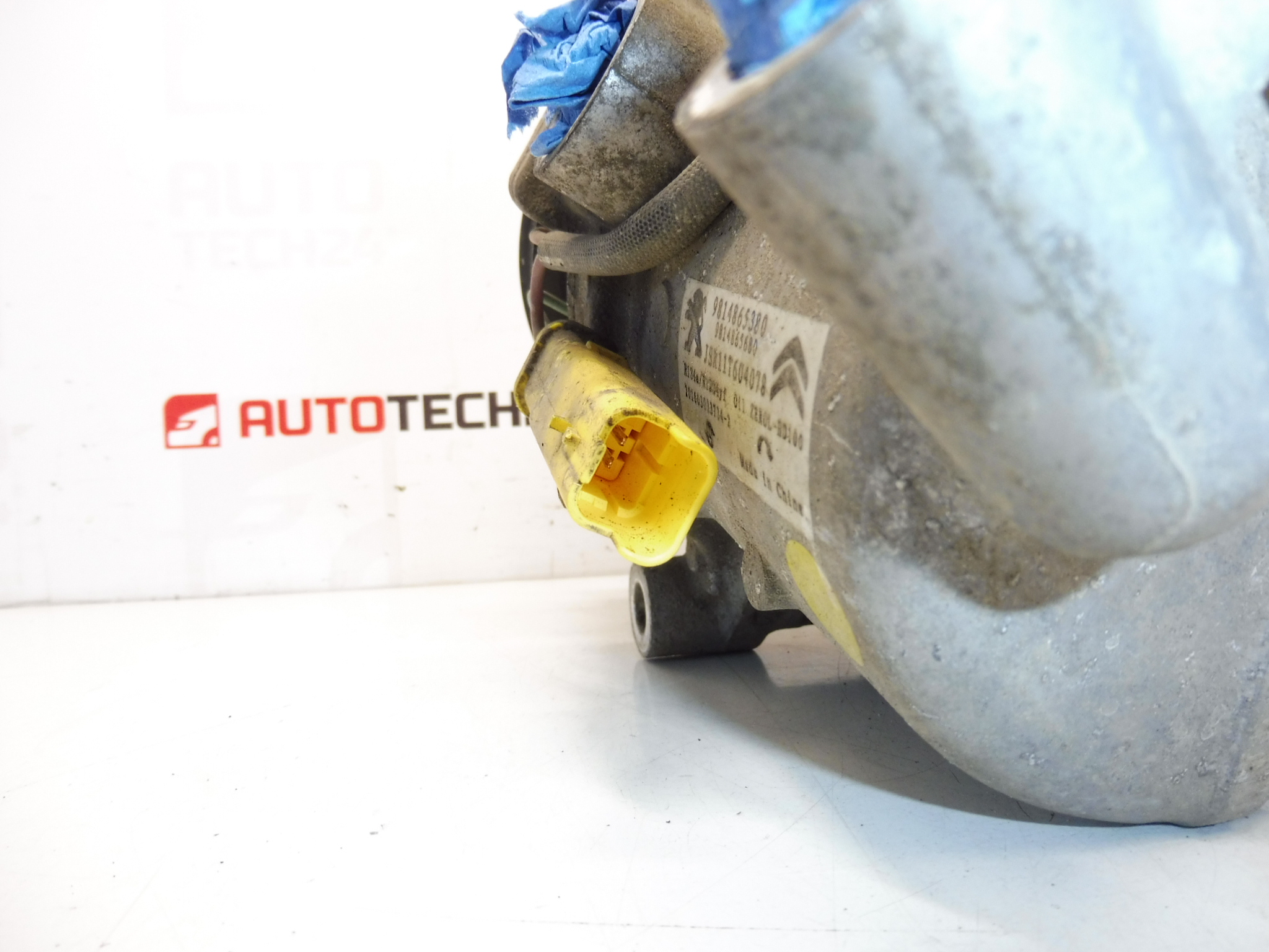 Compressor do ar condicionado 1.2 VTi Citroën/Peugeot 9814865380, 9806599380 - Image 2