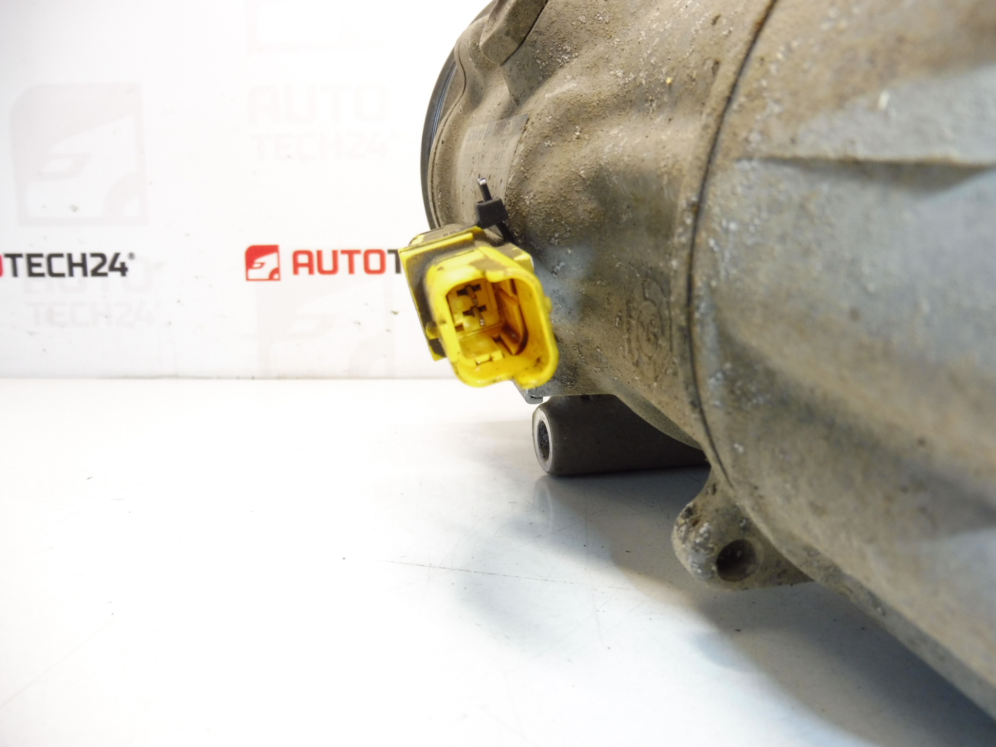 Compressor de ar condicionado Sanden SD6V12 1449 9655191580 - Image 2