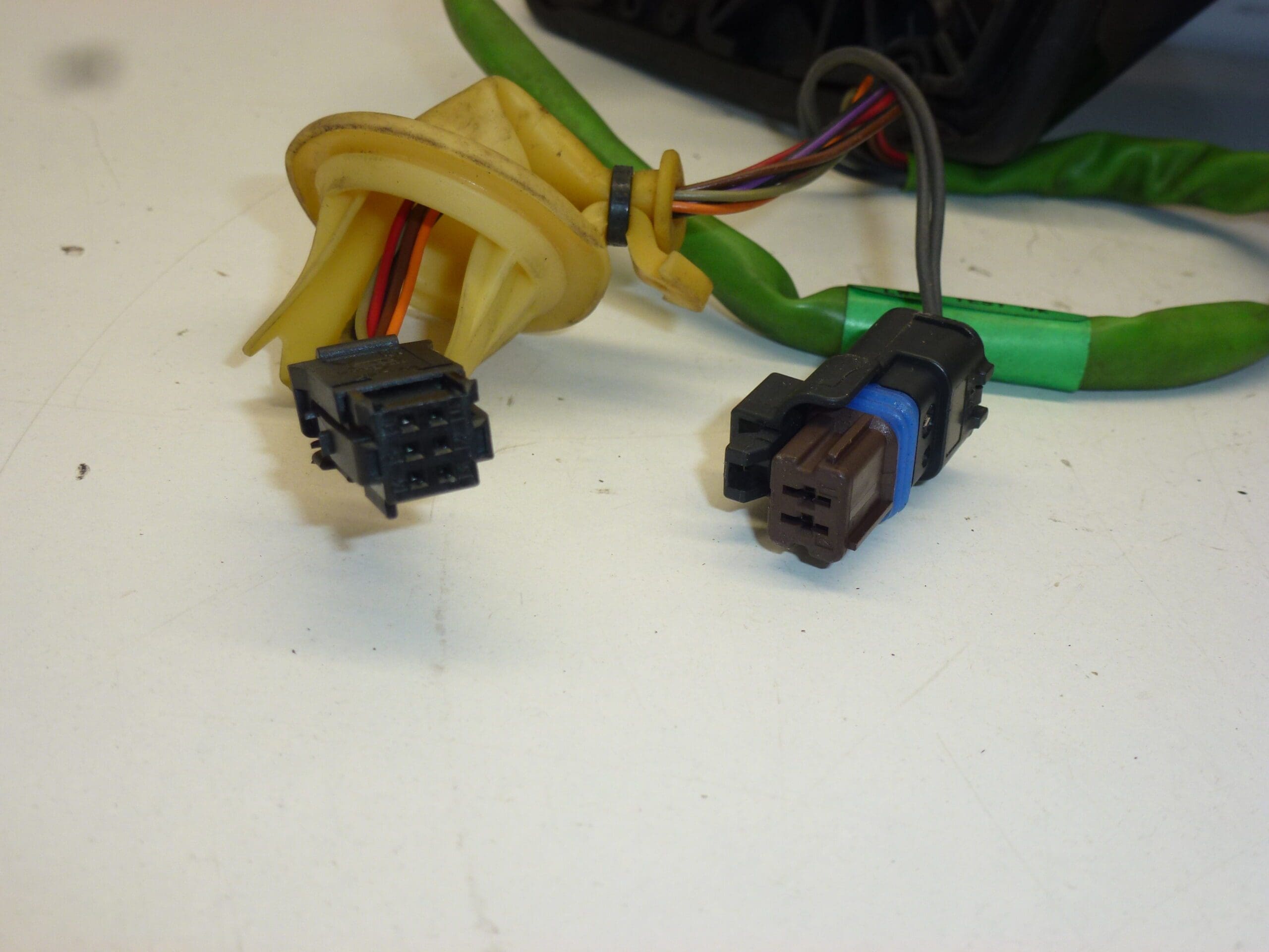 Espelho Retrovisor Direito Peugeot 308 KTVD 8153NC - Image 2