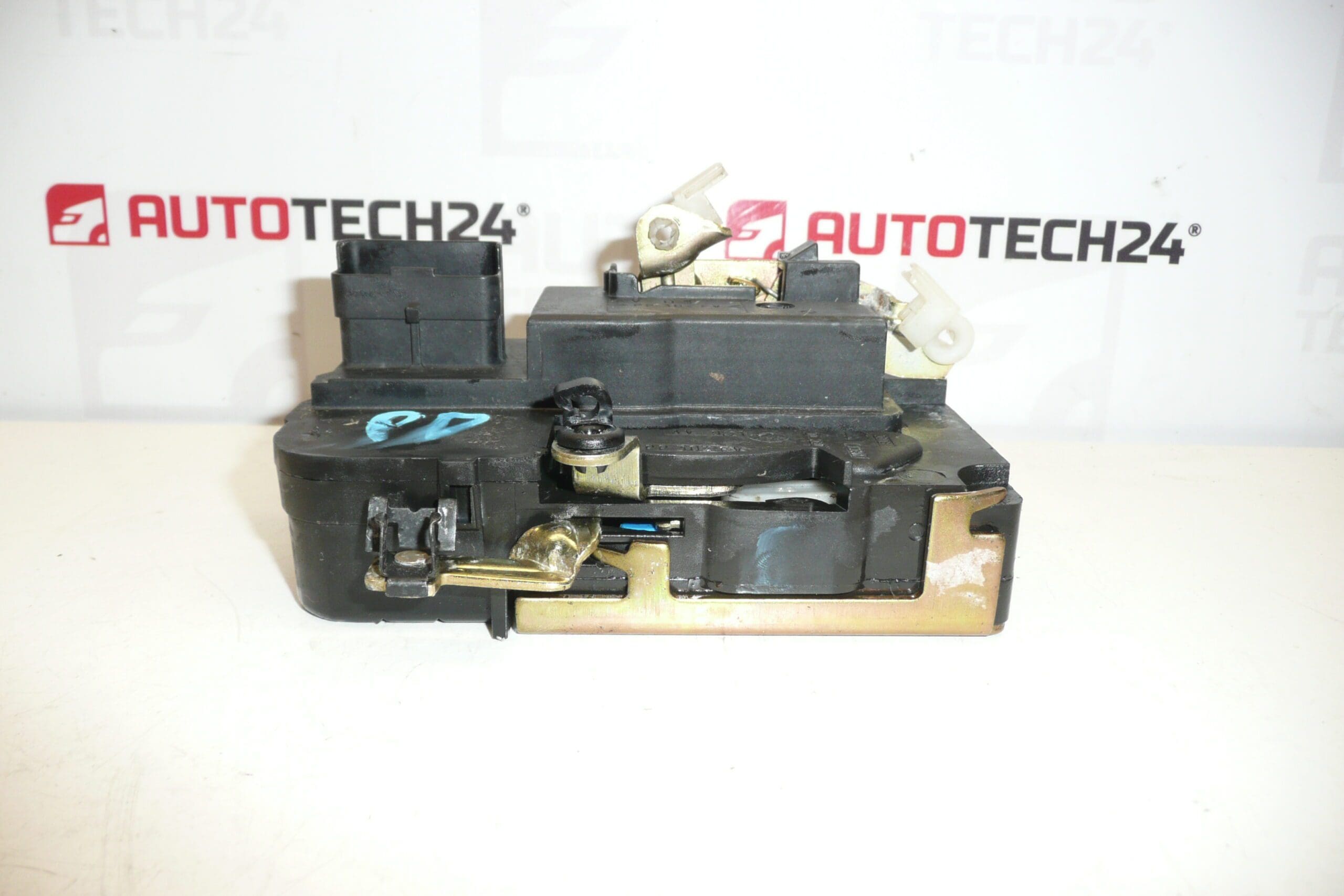 Fechadura da Porta Dianteira Direita Citroën Berlingo I II 9136P7 - Image 2