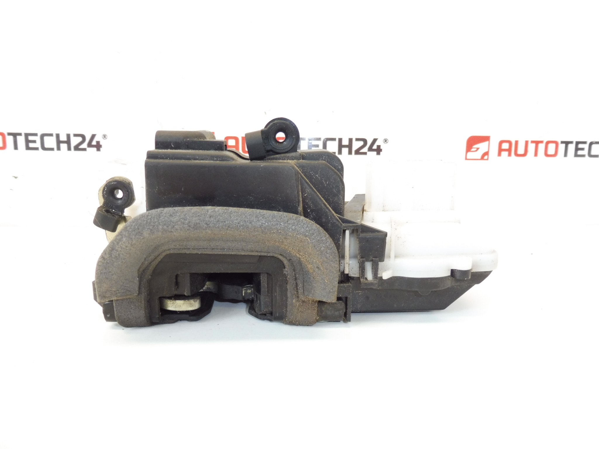 Fechadura da Porta Dianteira Direita Peugeot 607 9136H3 - Image 2